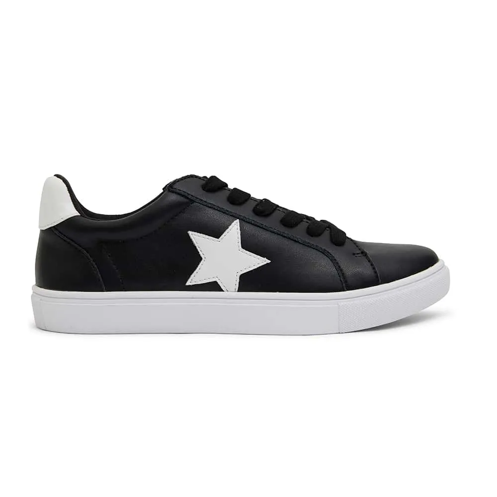 Stark Sneaker in Black And White Leather