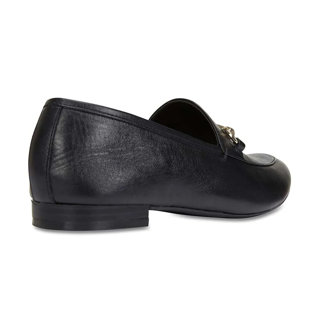 Tabloid Loafer in Black Leather
