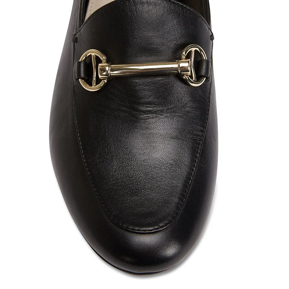 Tabloid Loafer in Black Leather
