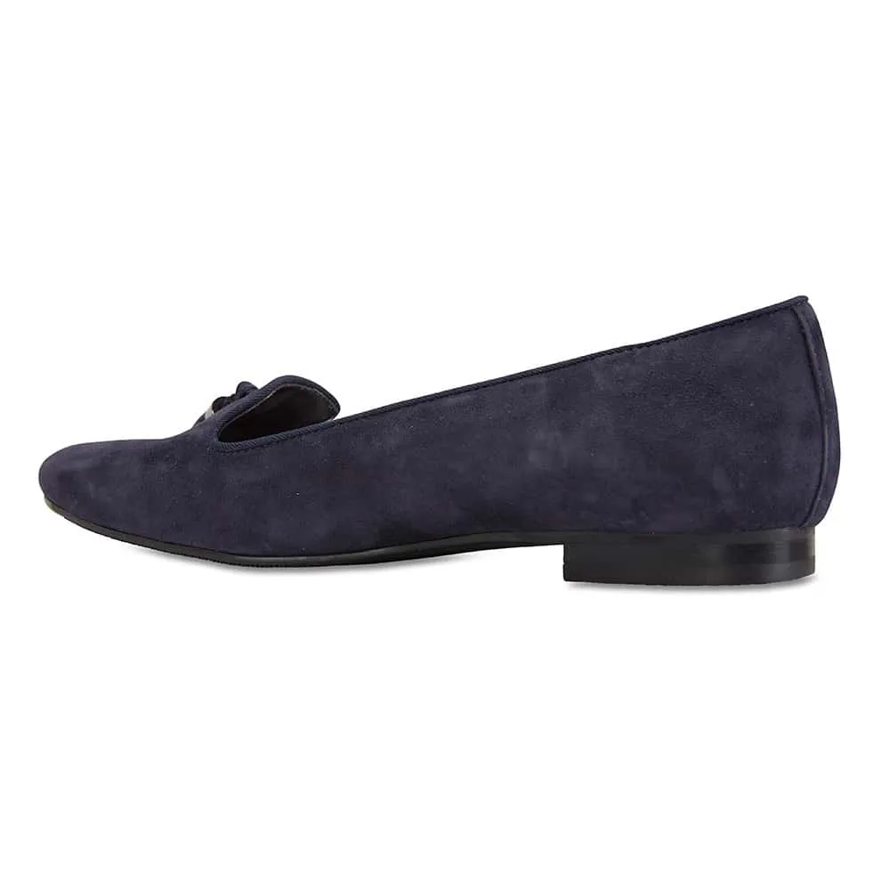 Taren Loafer in Navy Suede