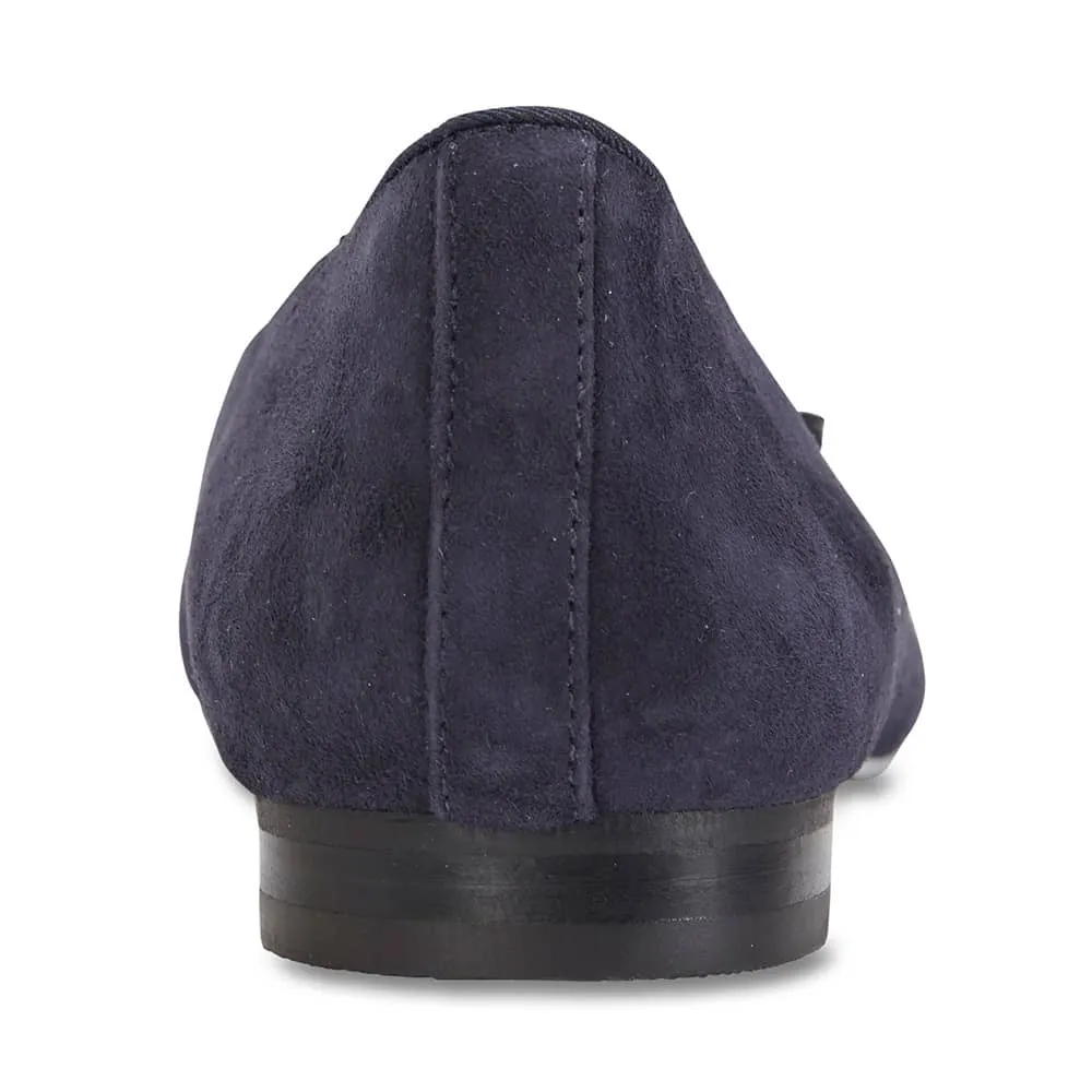 Taren Loafer in Navy Suede