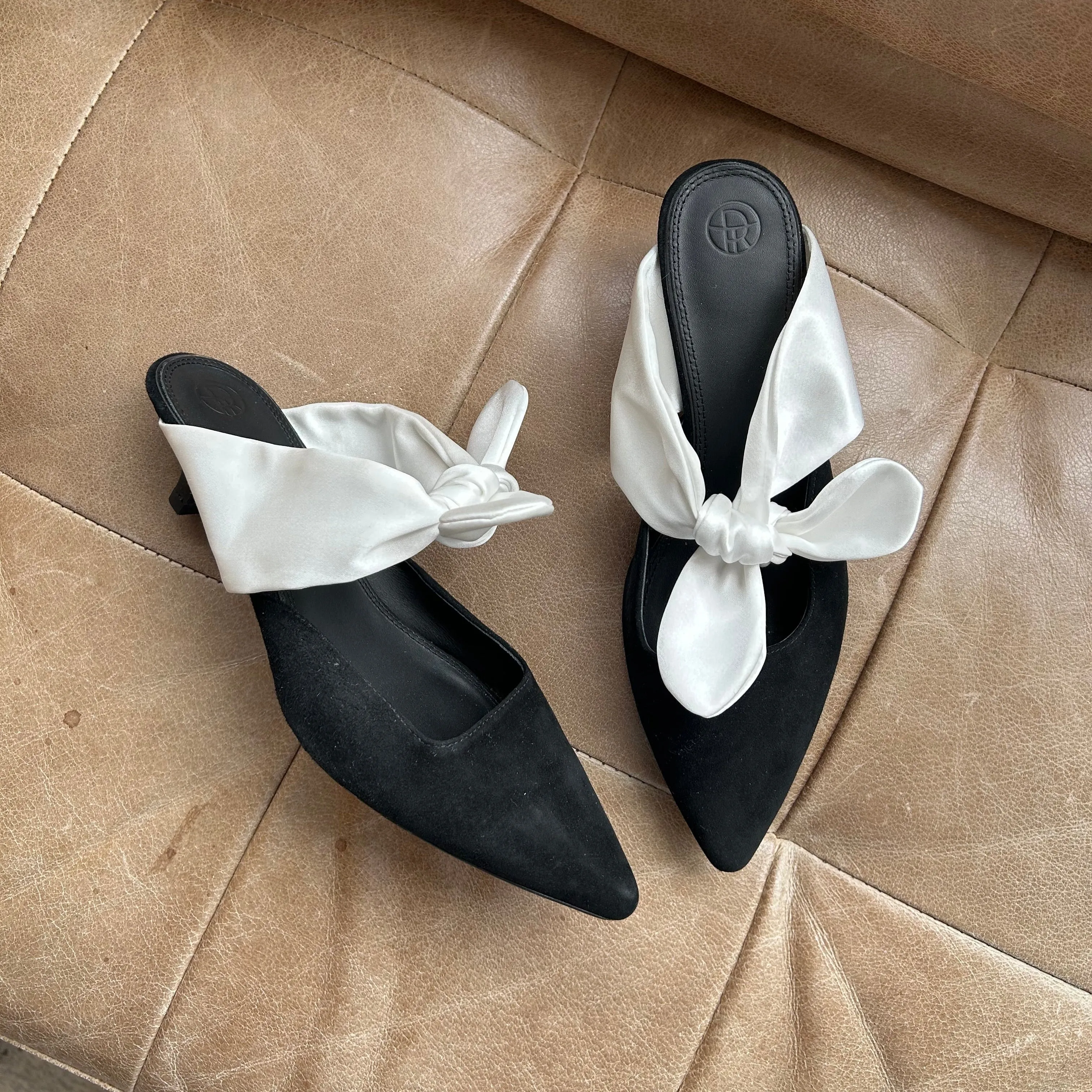 The Row 'Coco' Mules - Women's 38