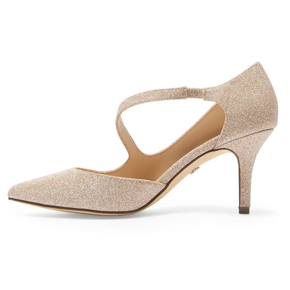 Thelma Heel in Nude Fantasy