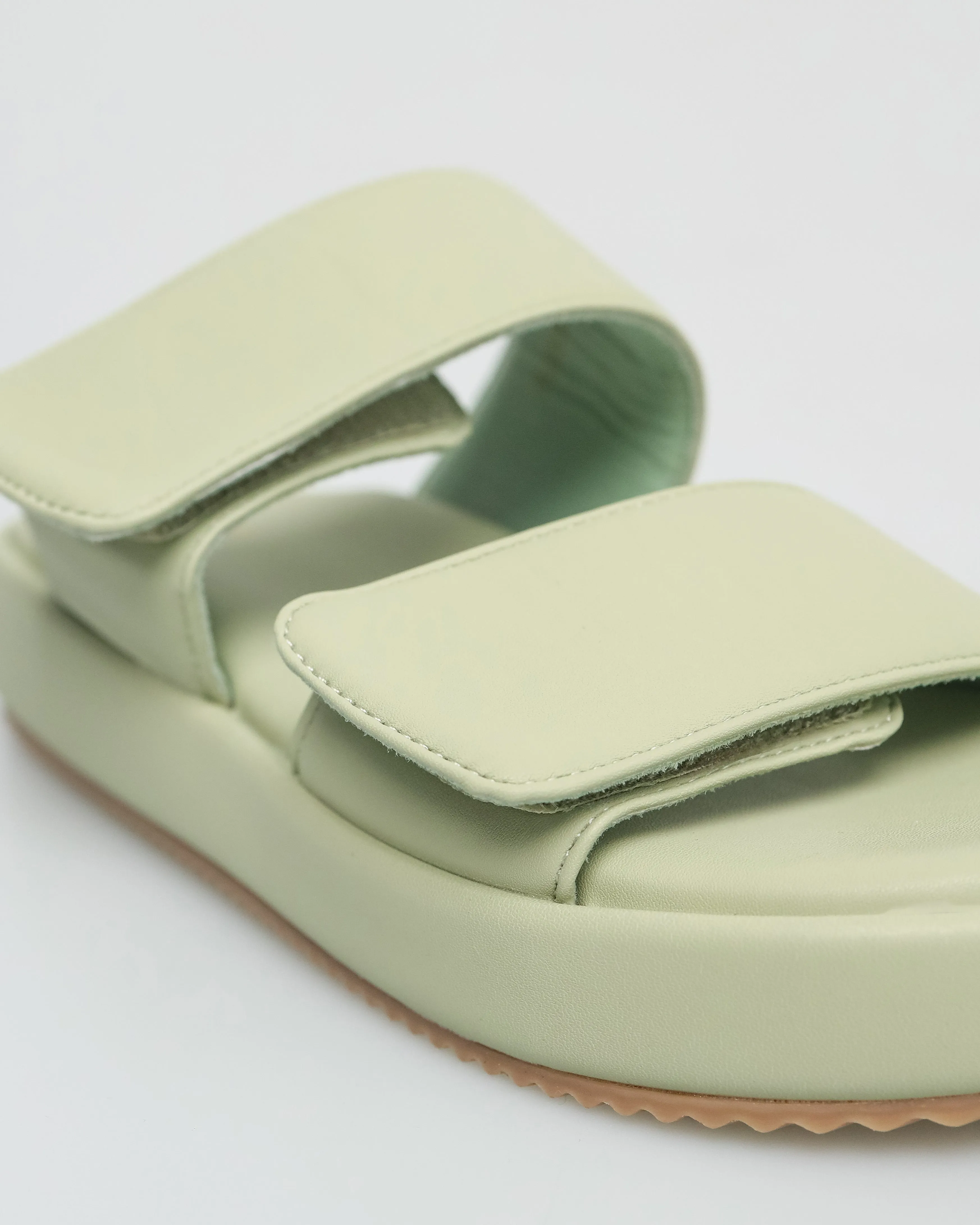 Tomaz FL059 Ladies Slide On Sandals