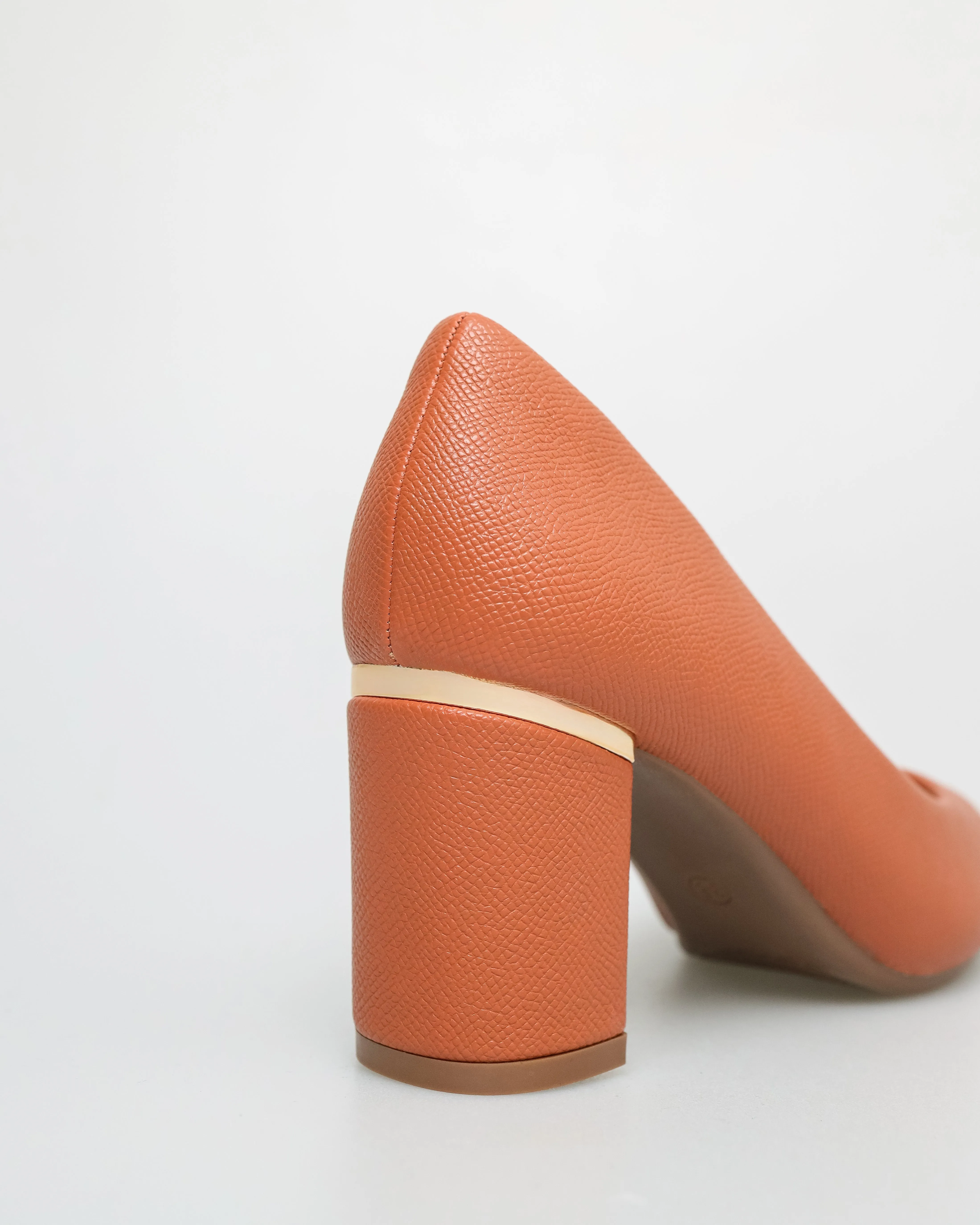 Tomaz NN316 Ladies Pointy Heels