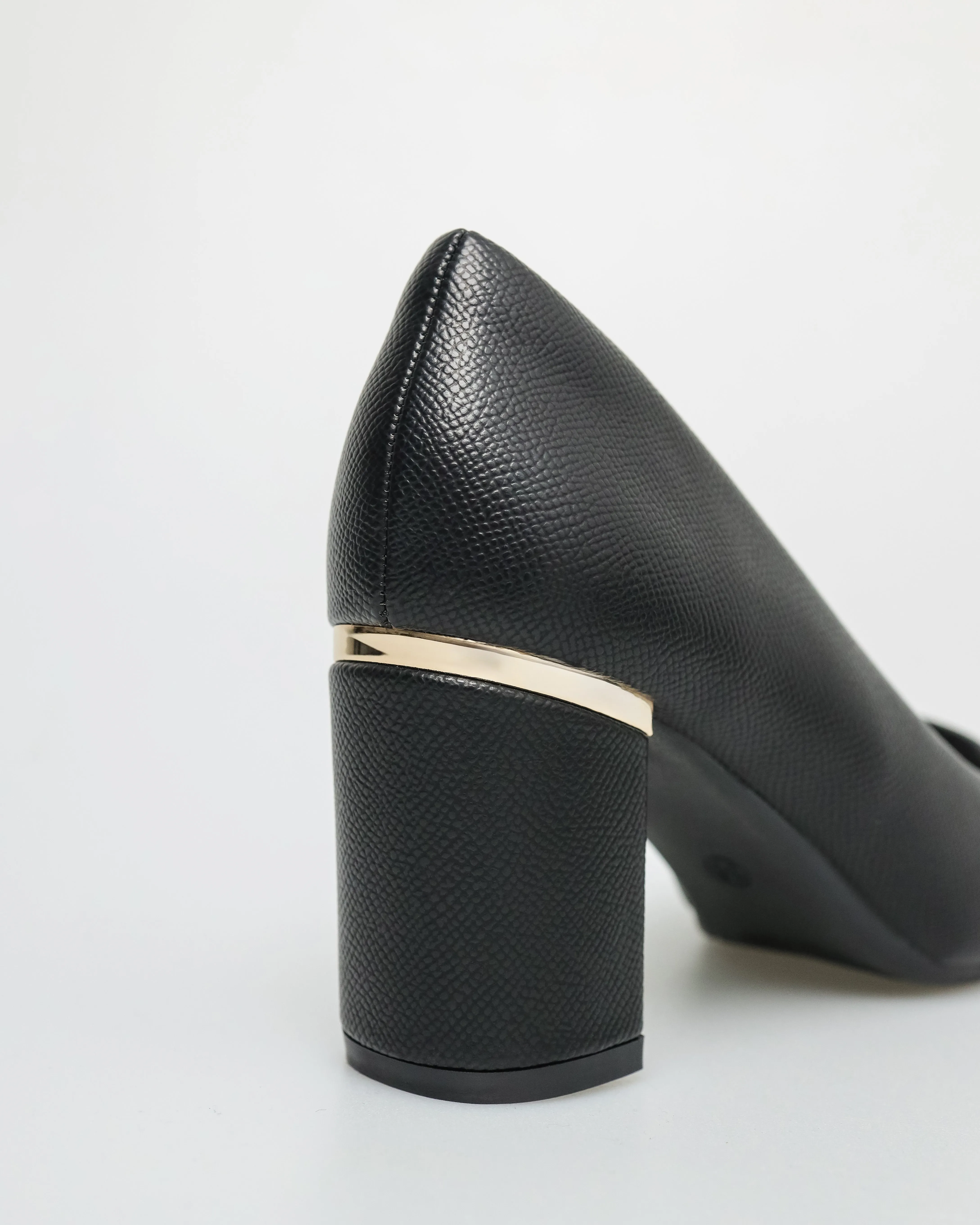 Tomaz NN316 Ladies Pointy Heels