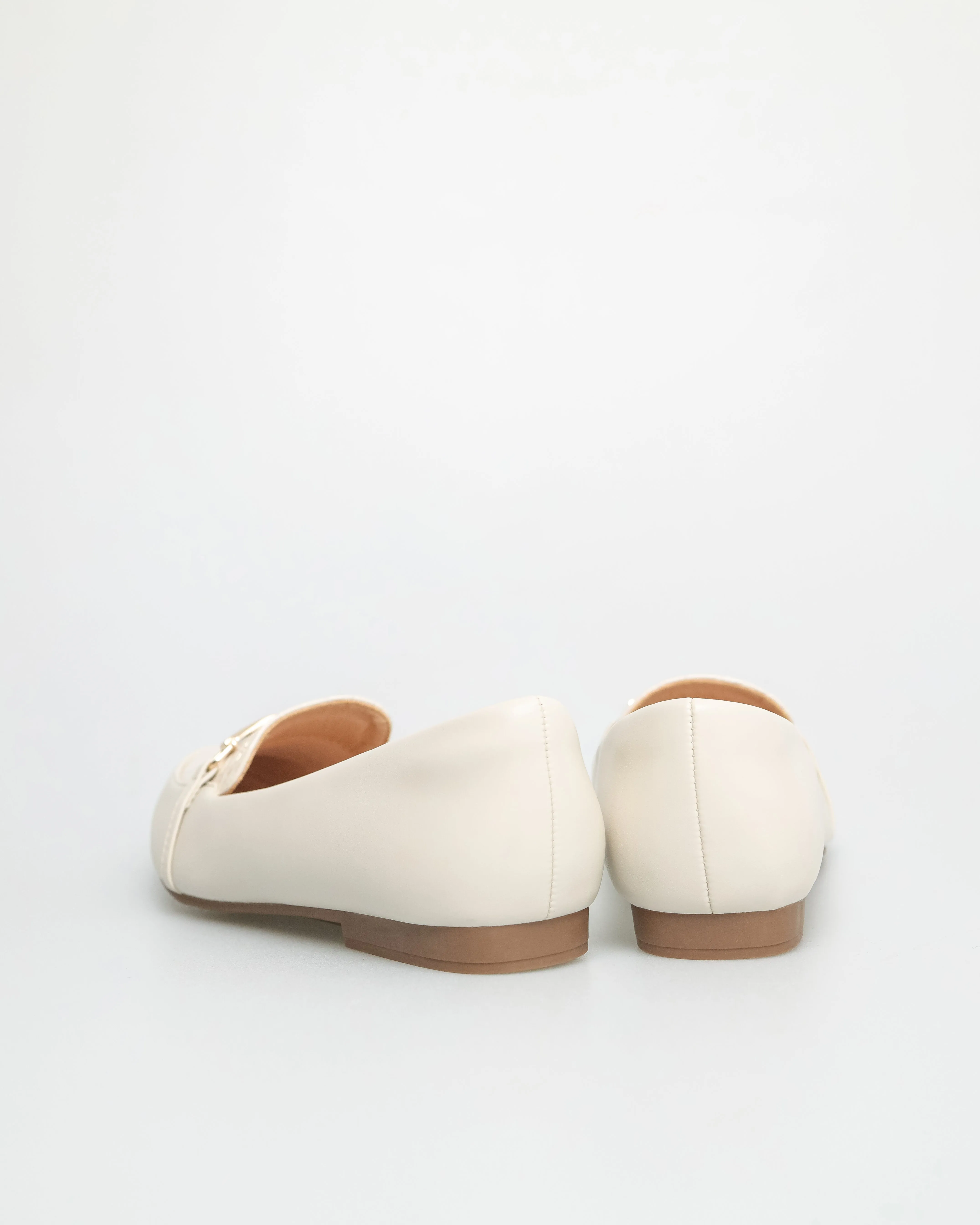 Tomaz NN333 Ladies Gold Chain Flats