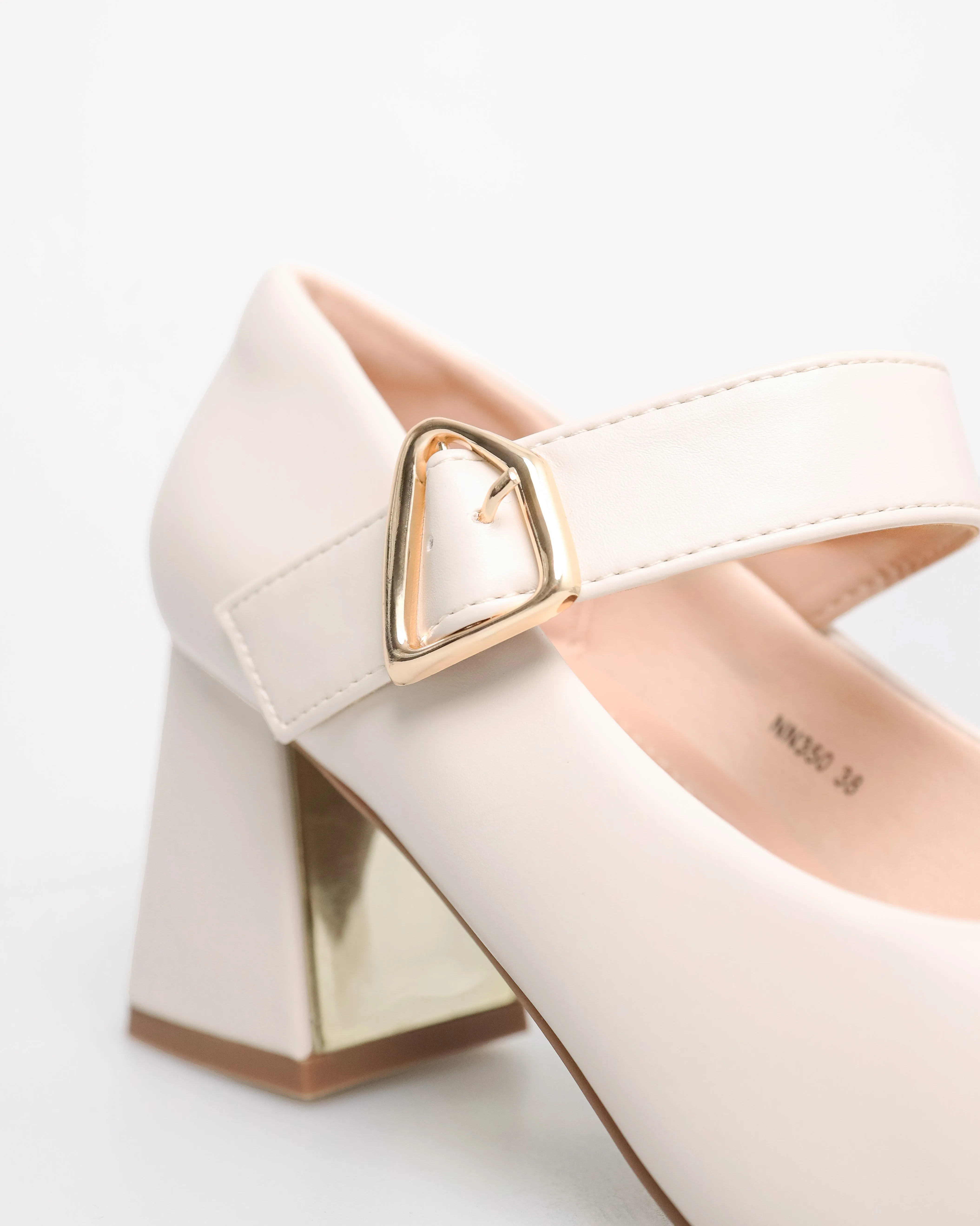 Tomaz NN350 Ladies Pointy Ballerina Heels