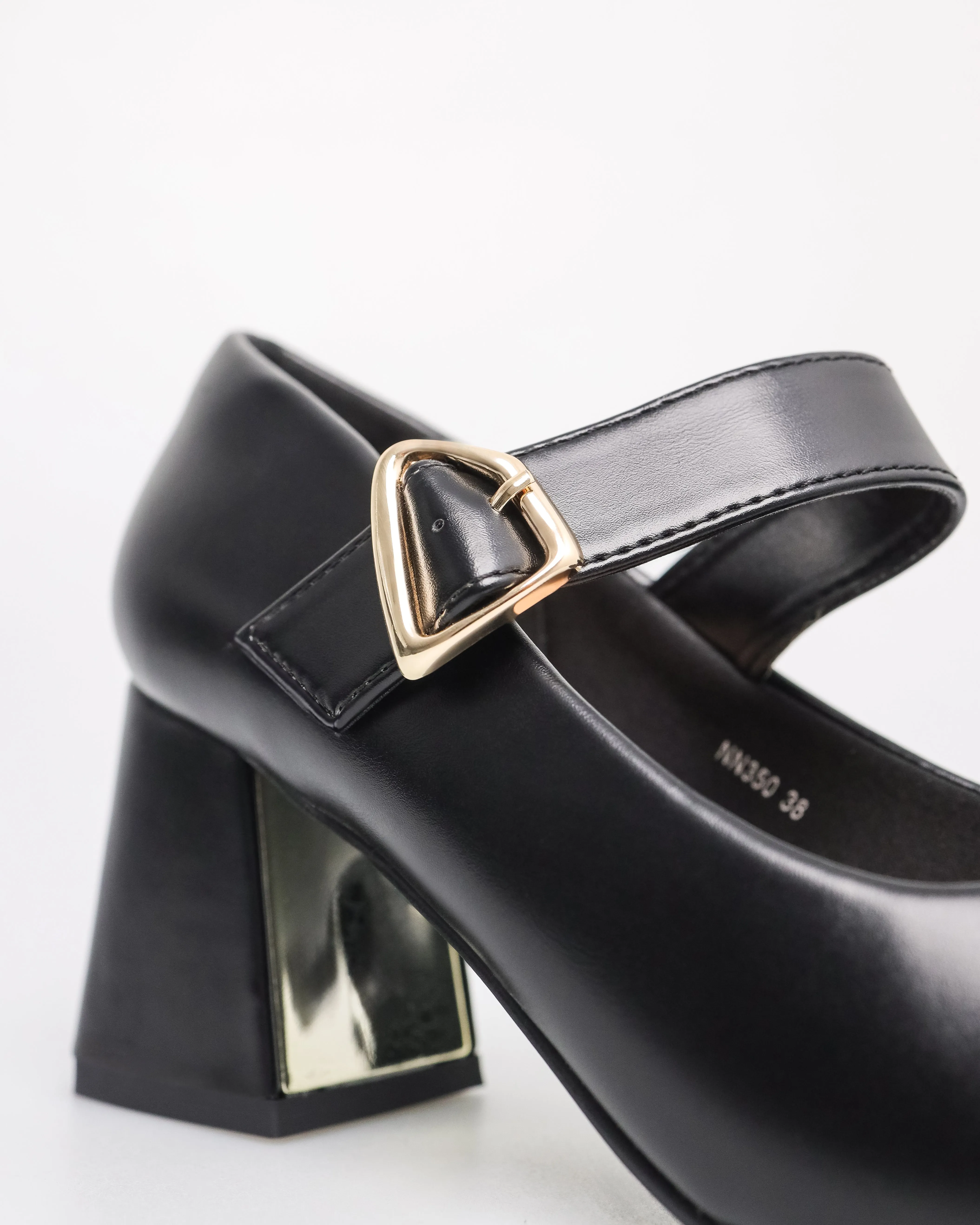 Tomaz NN350 Ladies Pointy Ballerina Heels