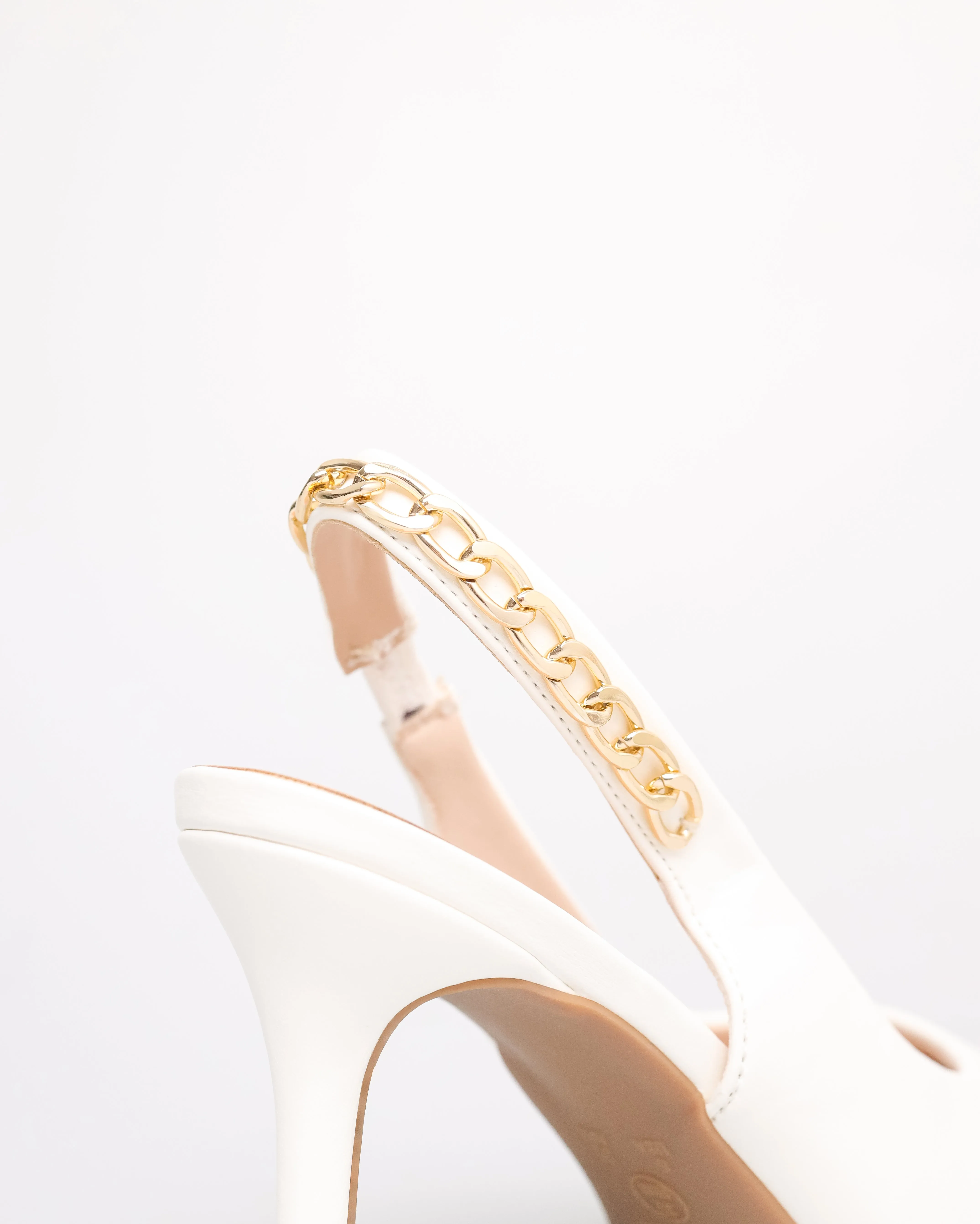 Tomaz NN355 Ladies Pointy Gold Chain Slingback Heels