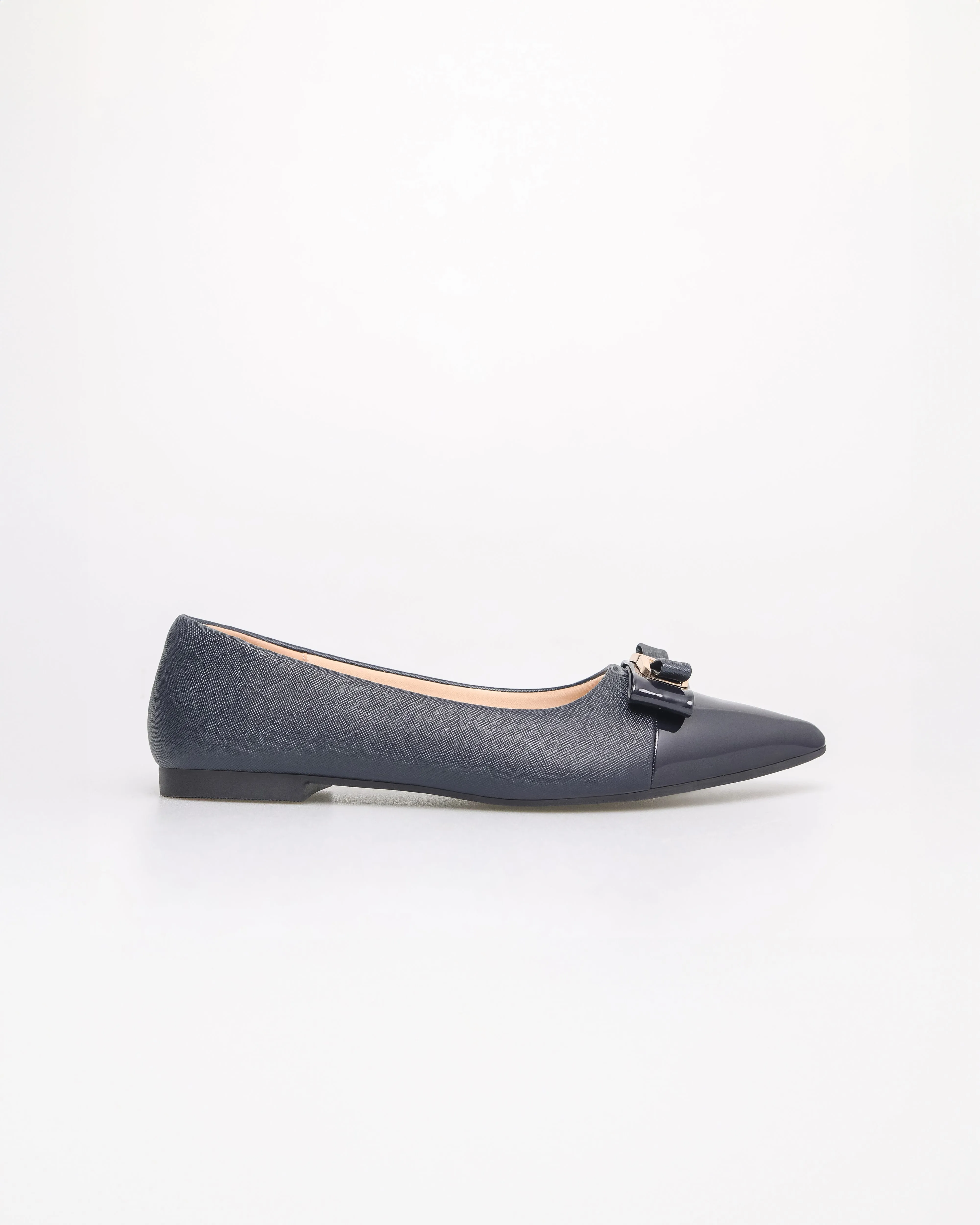 Tomaz NN381 Ladies Pointy Gold Tone Bow Flats