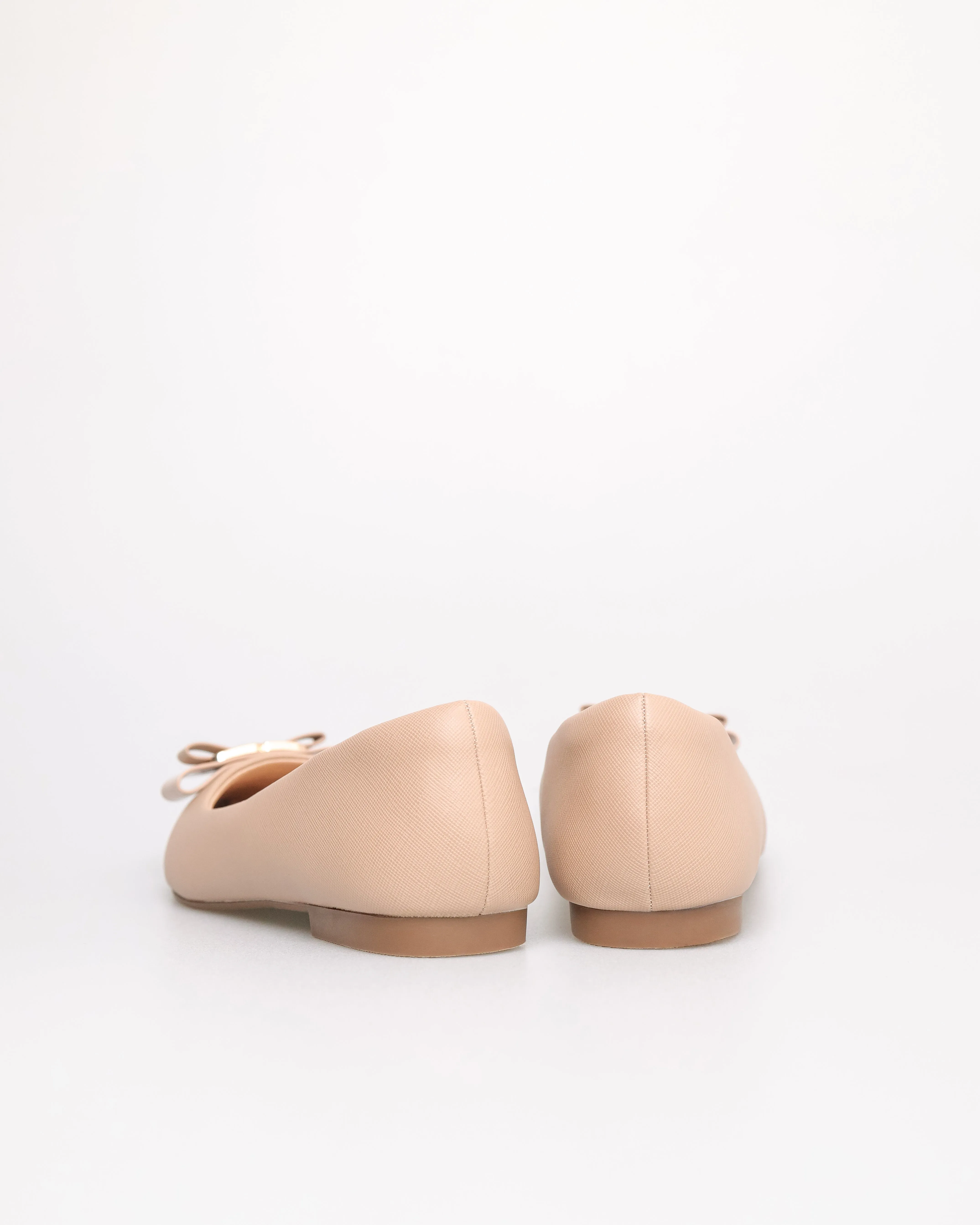 Tomaz NN381 Ladies Pointy Gold Tone Bow Flats