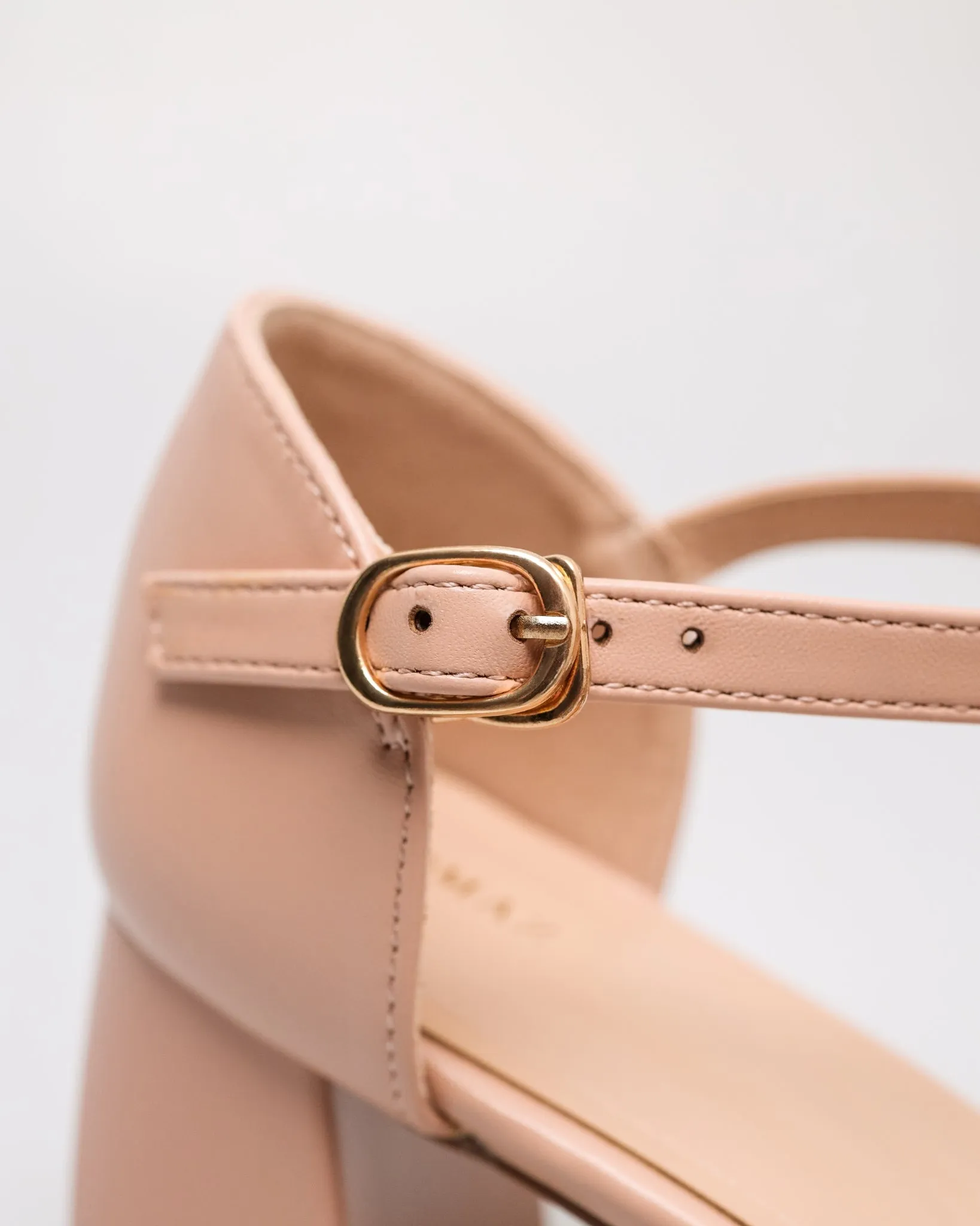 Tomaz NN388 Ladies Classic Ankle Strap Block Heels