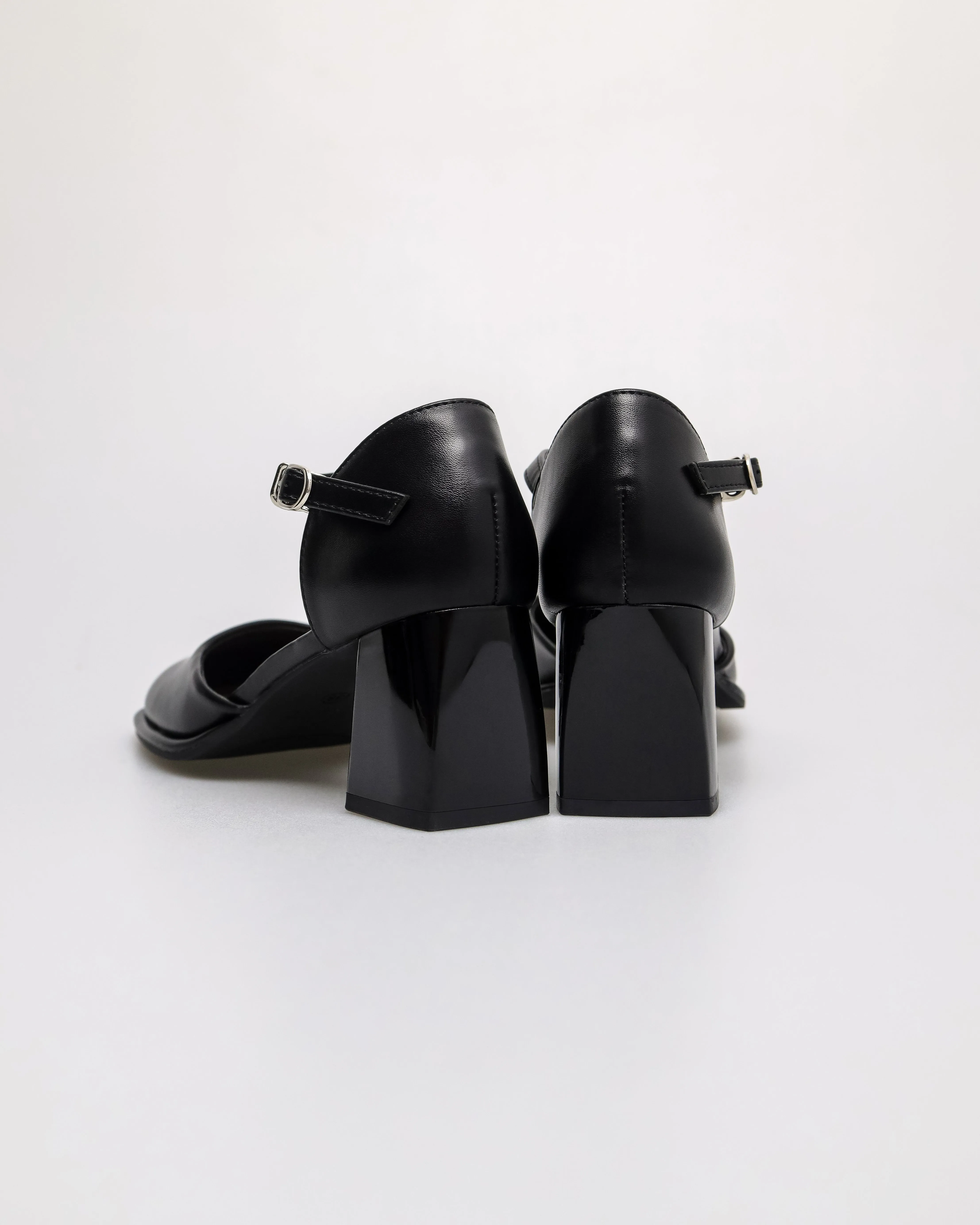 Tomaz NN388 Ladies Classic Ankle Strap Block Heels