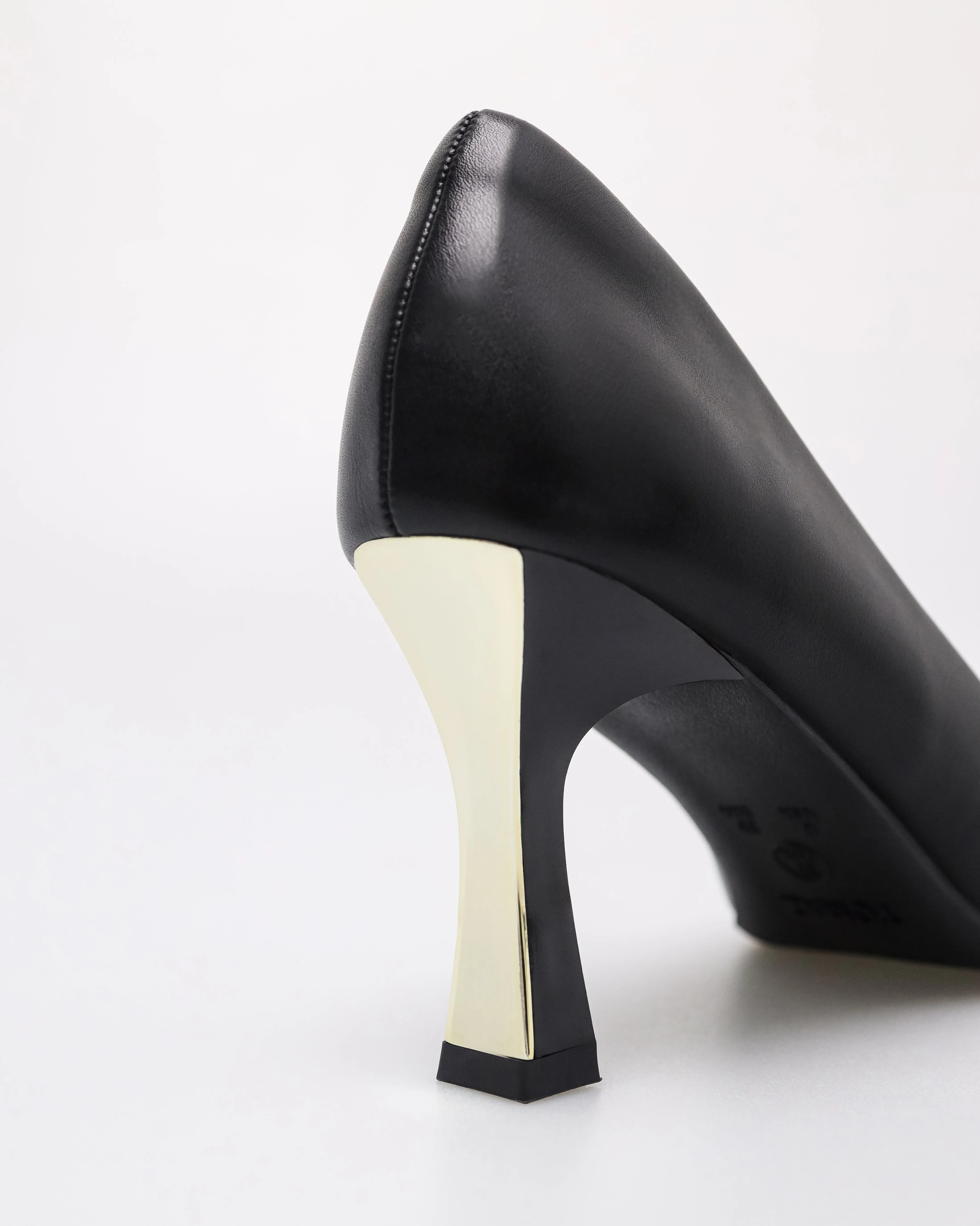 Tomaz NN433 Ladies Classy Pointy Heels