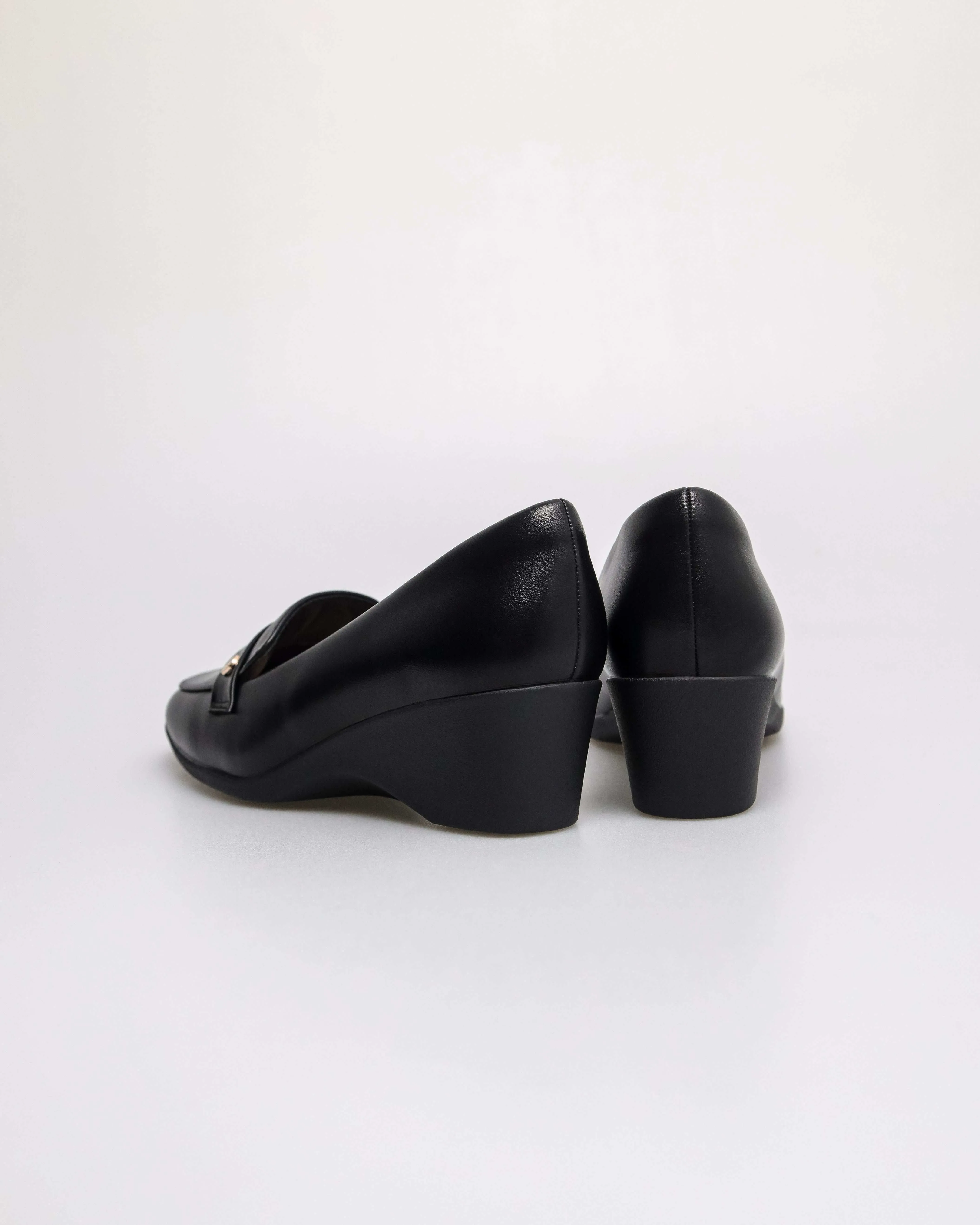 Tomaz NN549 Ladies T-Charm Wedges Heels