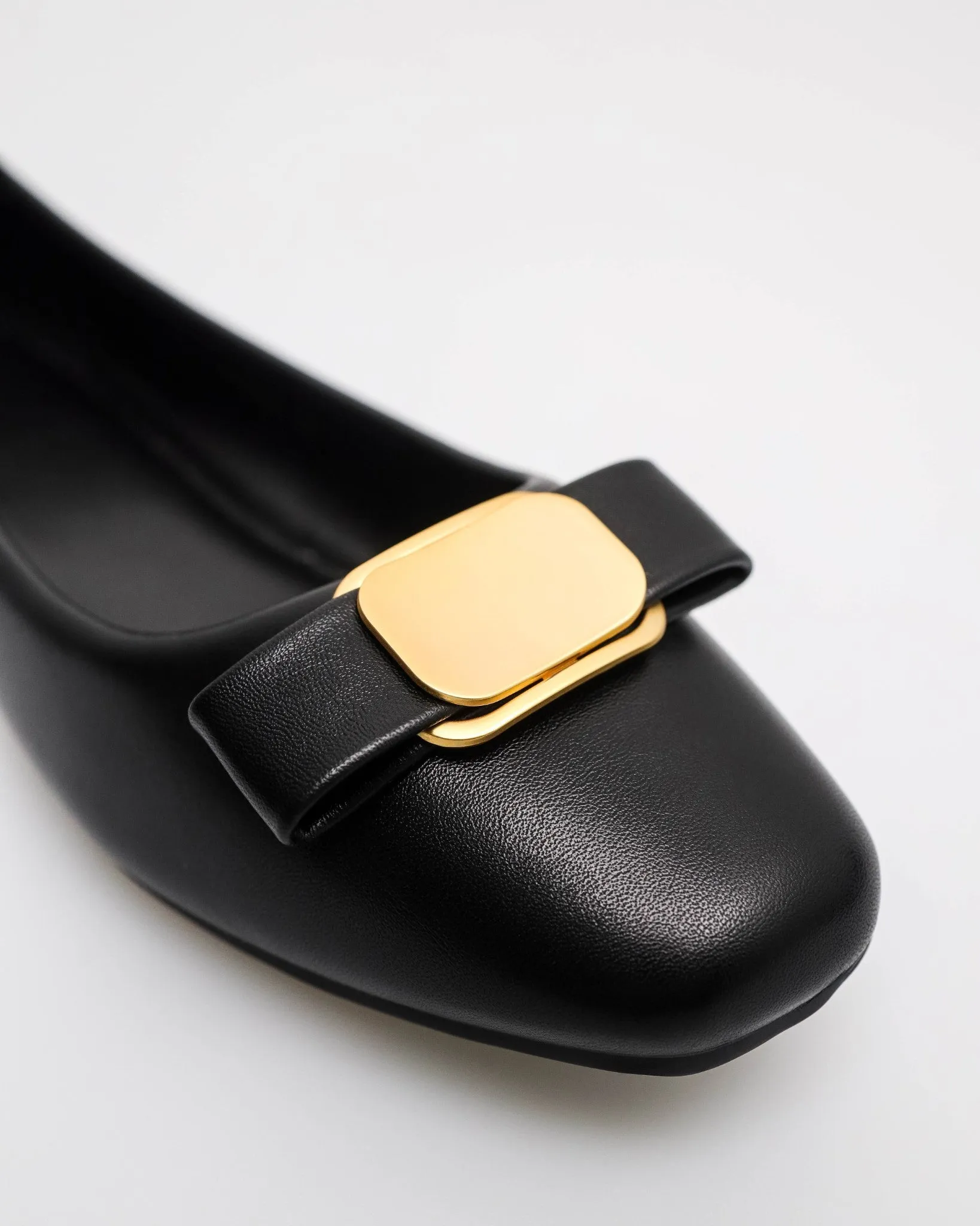 Tomaz NN599 Ladies Gold Plate Sandal