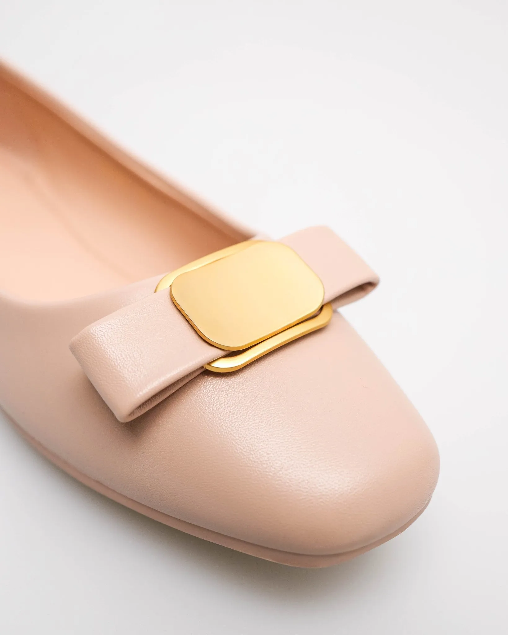 Tomaz NN599 Ladies Gold Plate Sandal