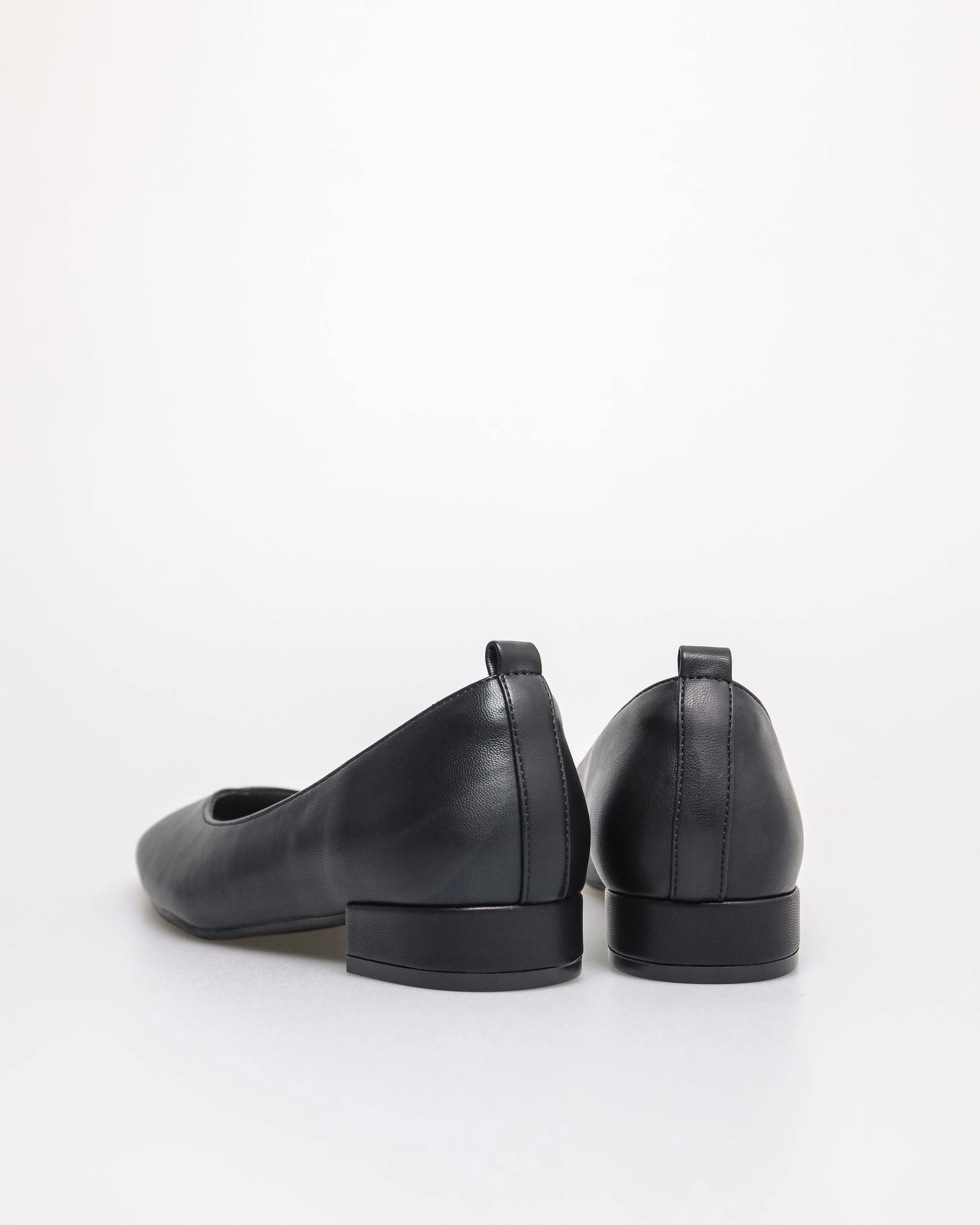 Tomaz YX195 Ladies Classic Flats