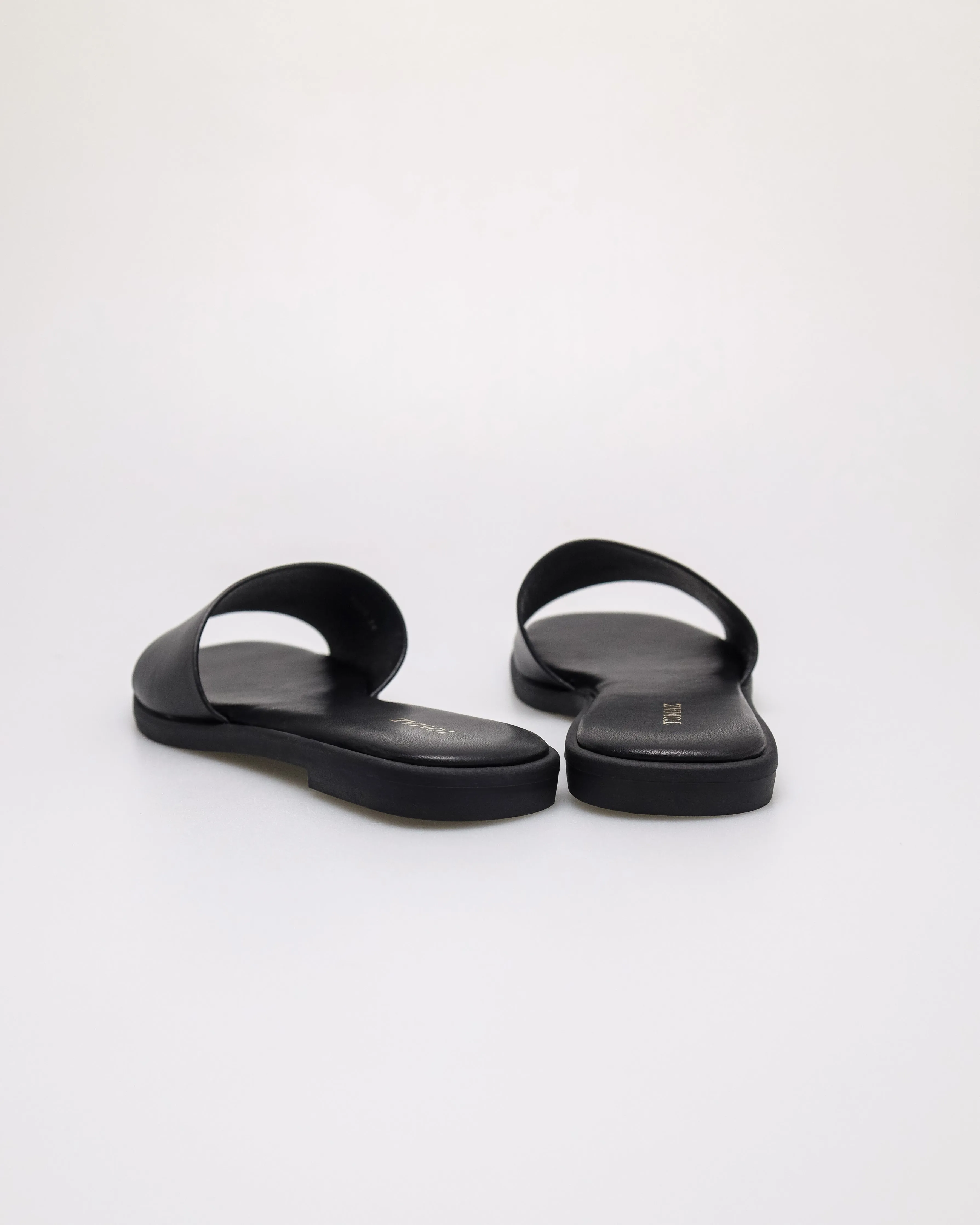 Tomaz YX225 Ladies Luxe Flats (Black)