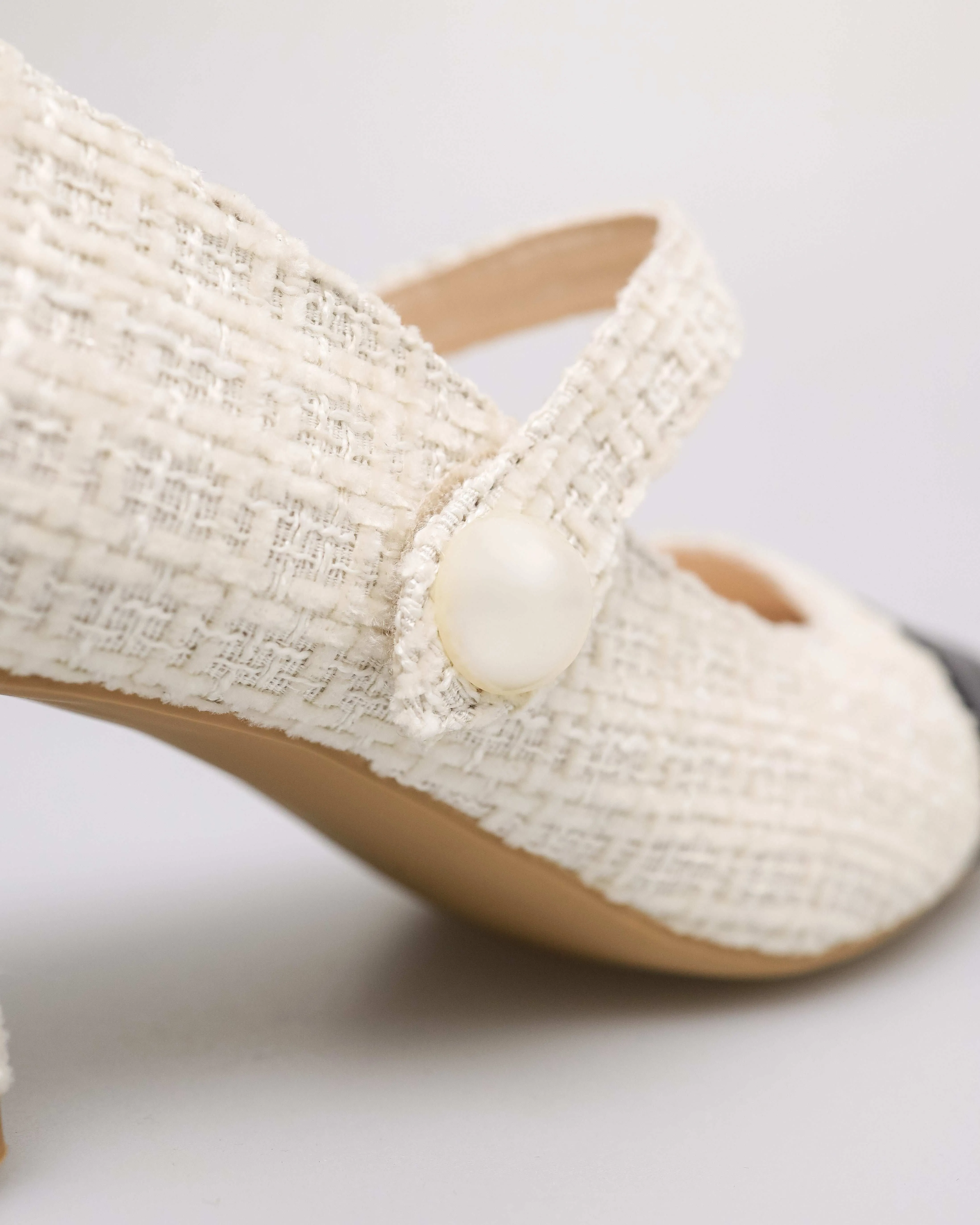 Tomaz YX230 Ladies Elegant Pearl-Button Mary Jane Block Heel