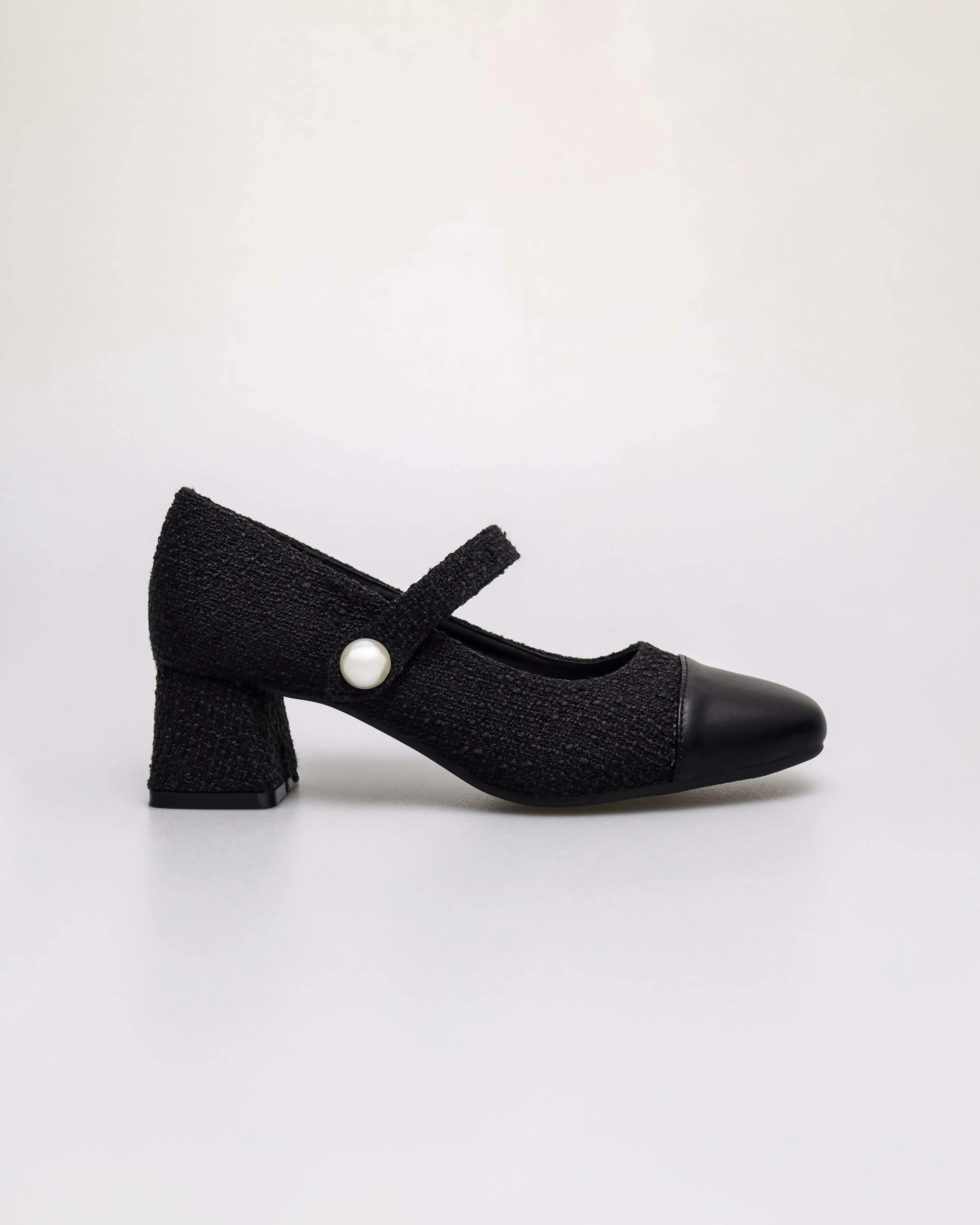 Tomaz YX230 Ladies Elegant Pearl-Button Mary Jane Block Heel