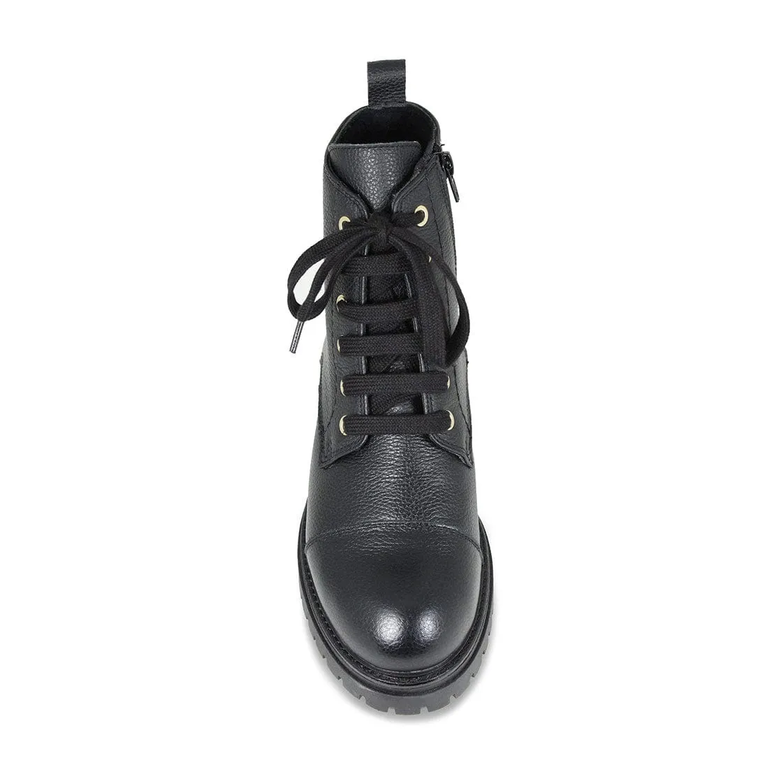 Tread Black Leather
