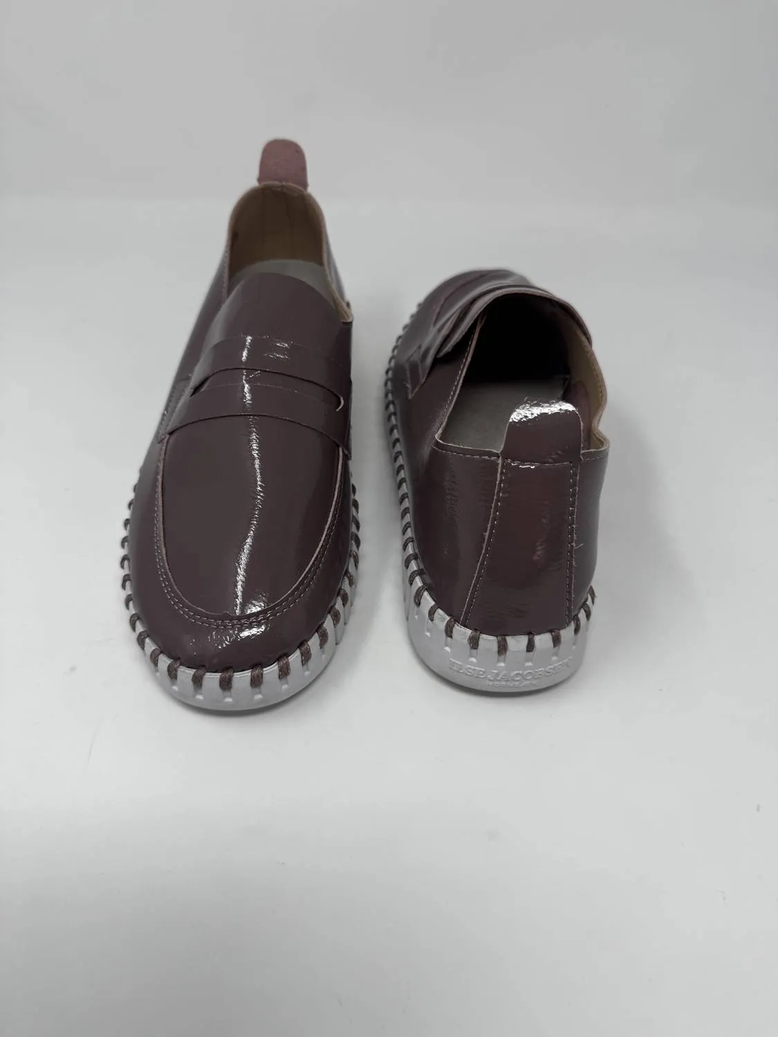 Tulip Loafer In 547 Deep Mauve