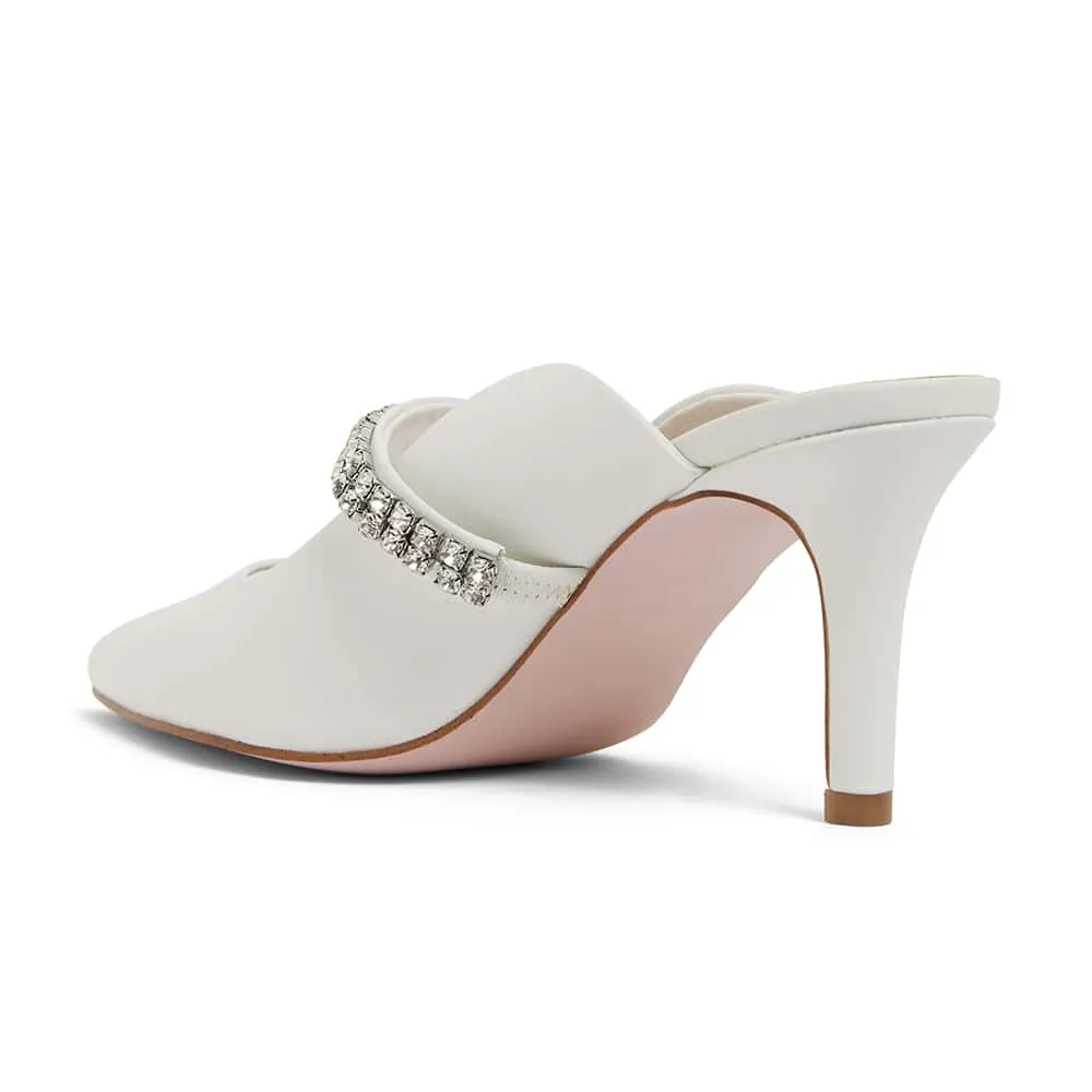 Vanity Heel in White Leather