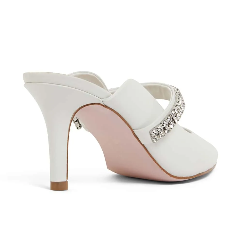 Vanity Heel in White Leather