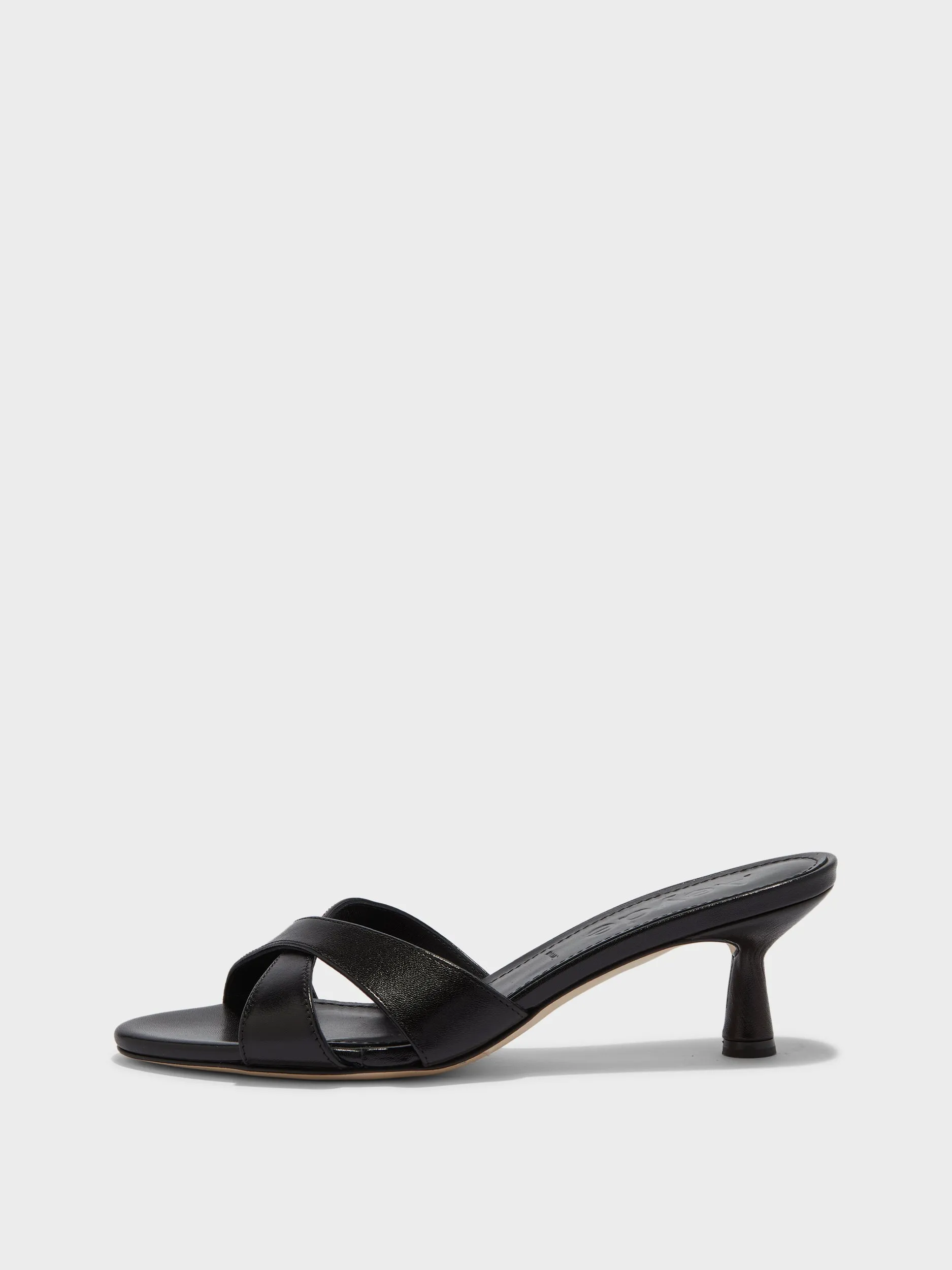 Vero Leather Mules