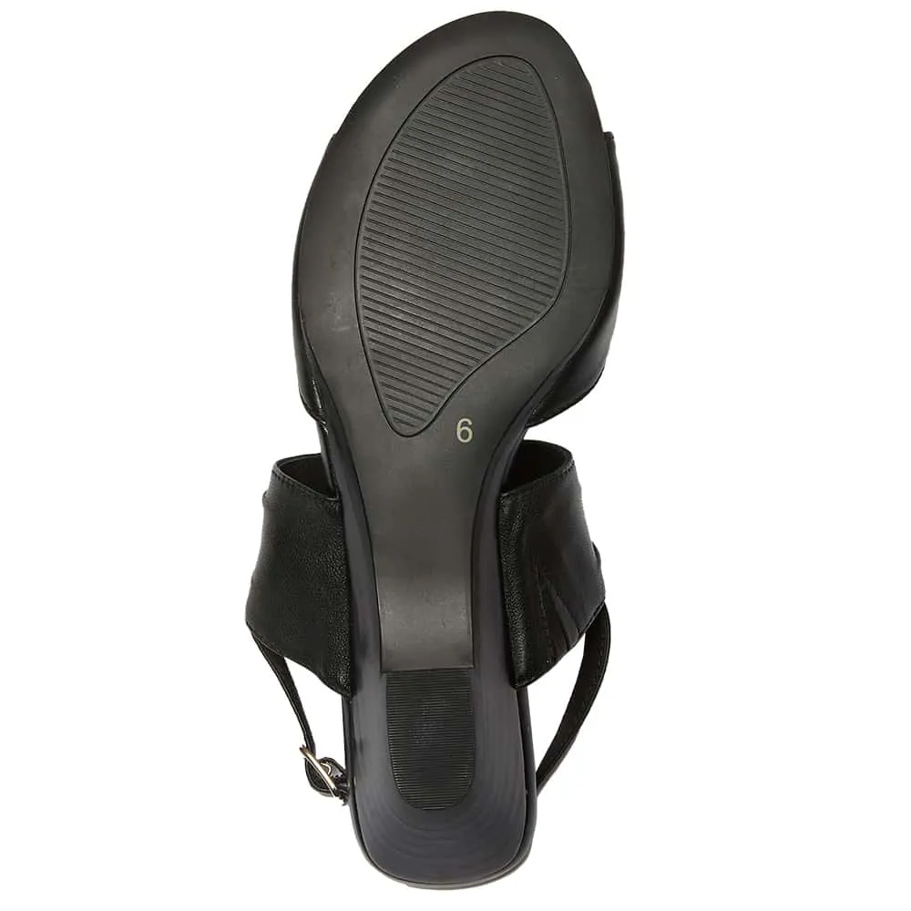 Vicky Heel in Black Leather