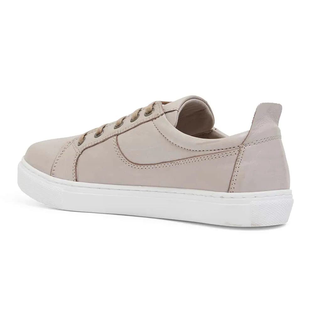 Wales Sneaker in Taupe Leather