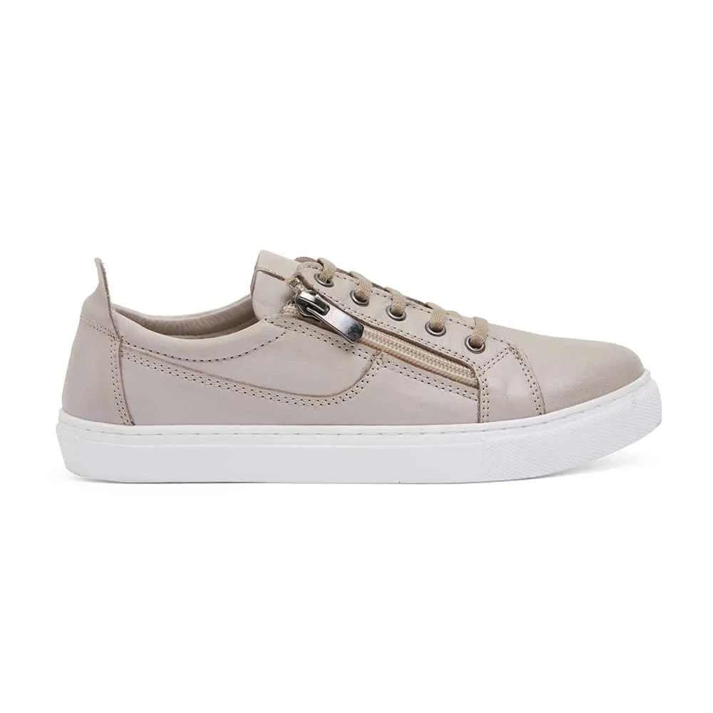 Wales Sneaker in Taupe Leather