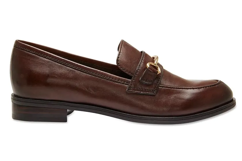 Wallis Loafer in Brown Leather