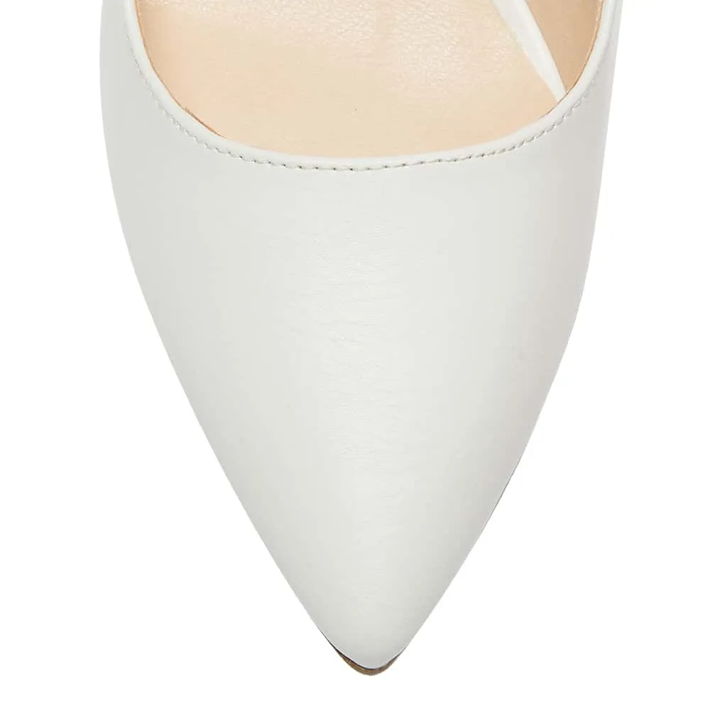 Whiz Heel in White Smooth