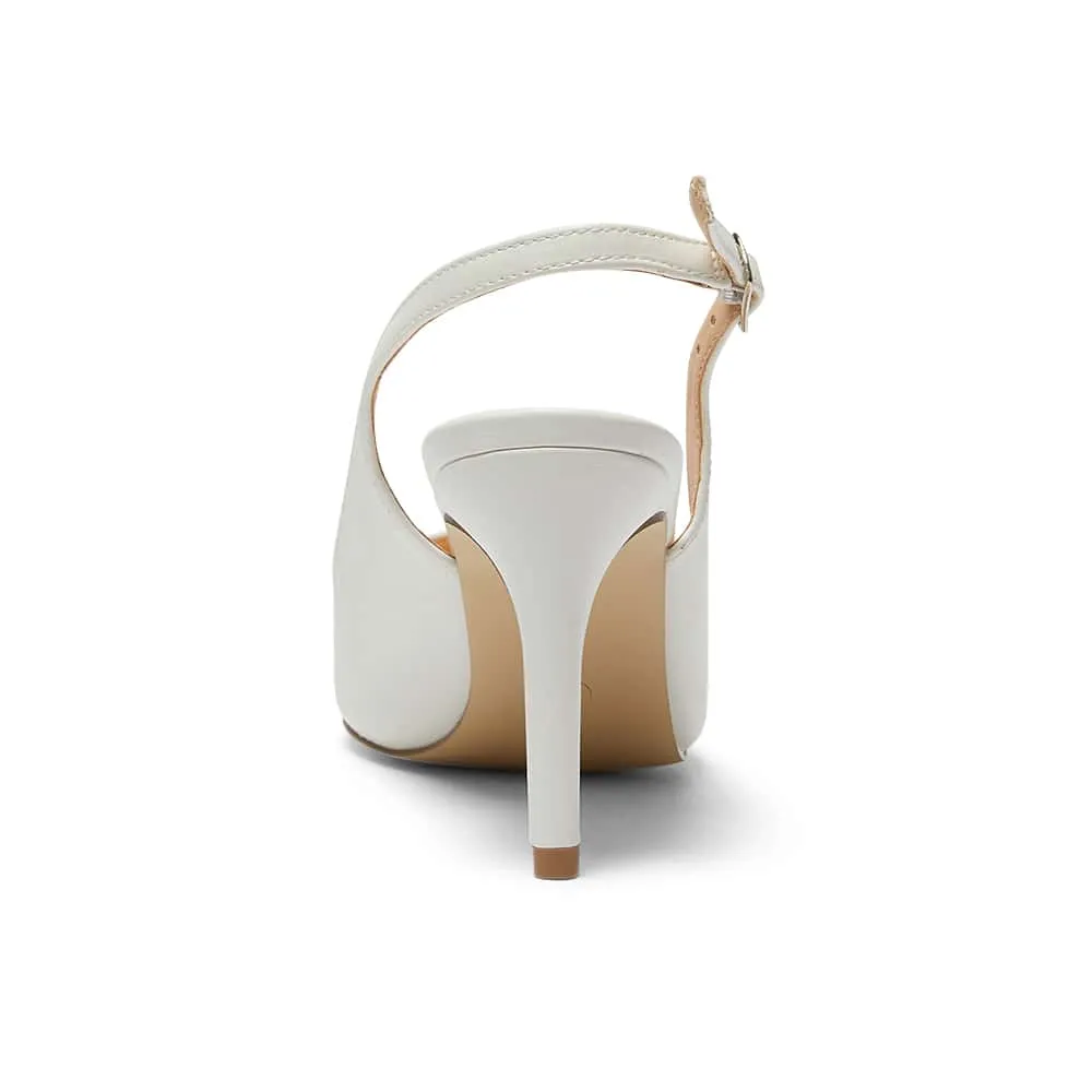 Whiz Heel in White Smooth