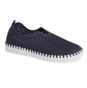 Women Tulip 139 Slip On Shoe In Navy