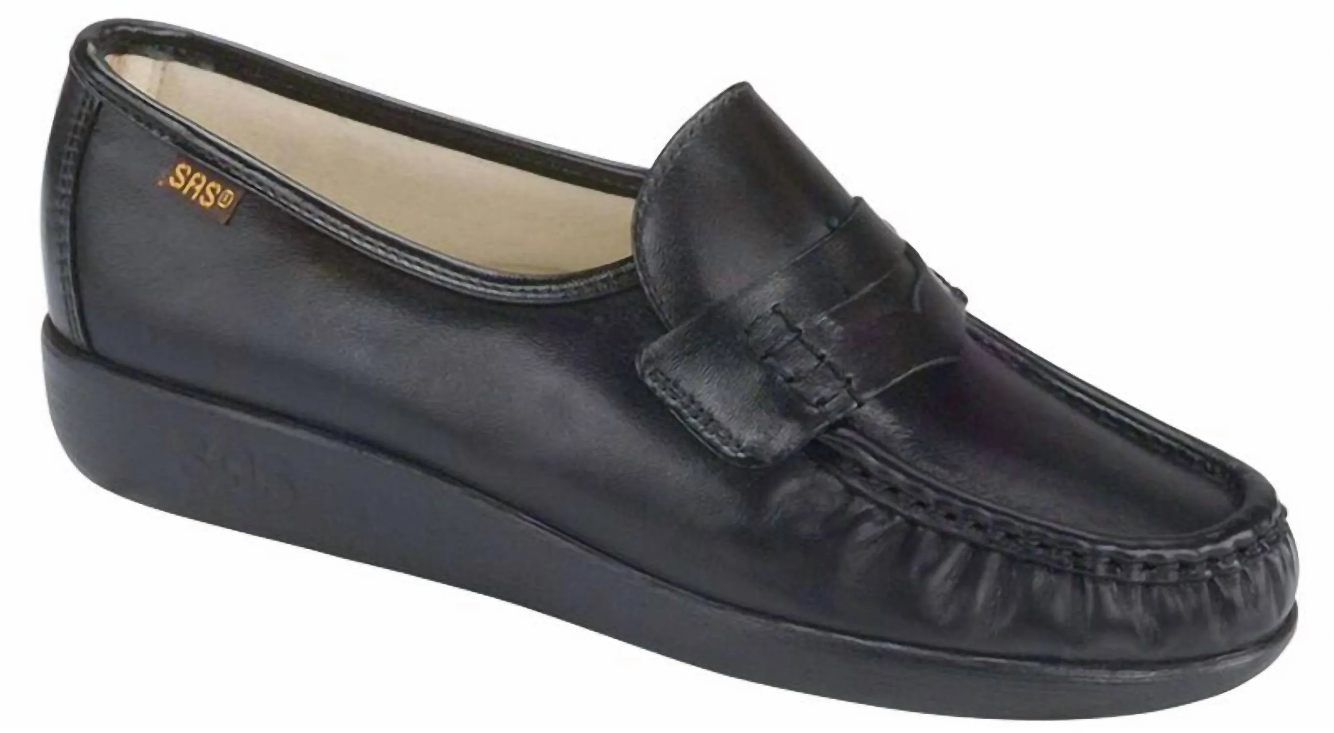 Women's Classic Slip On Loafer - Wide In Black