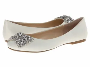 Women's Ever Satin Flat Shoes In Ivory