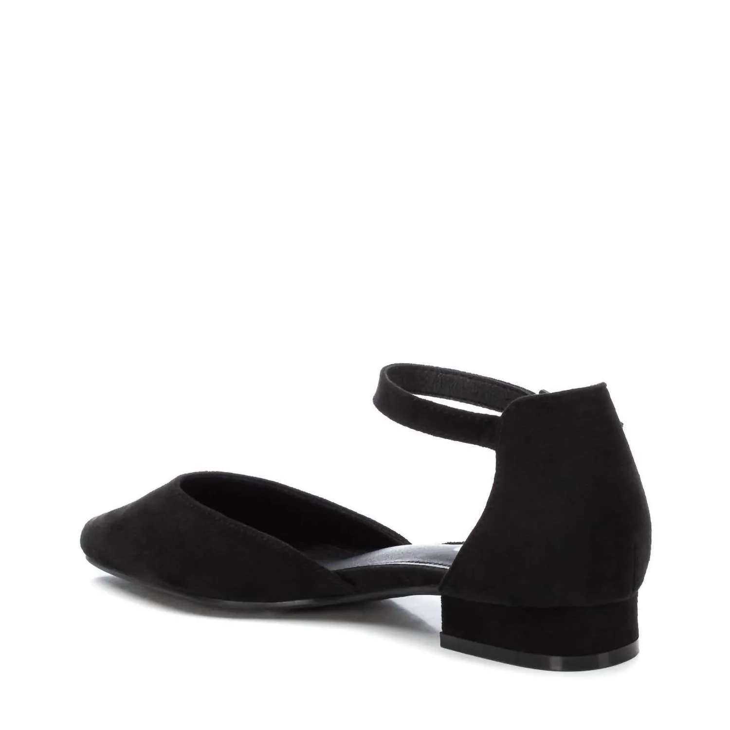 Women's Flat Shoes In Black