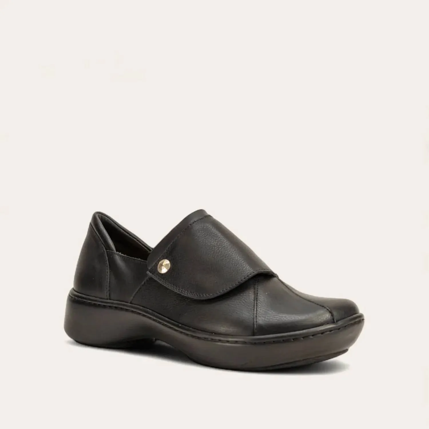 Women's Lagoon Velcro Shoes In Soft Black/jet Black