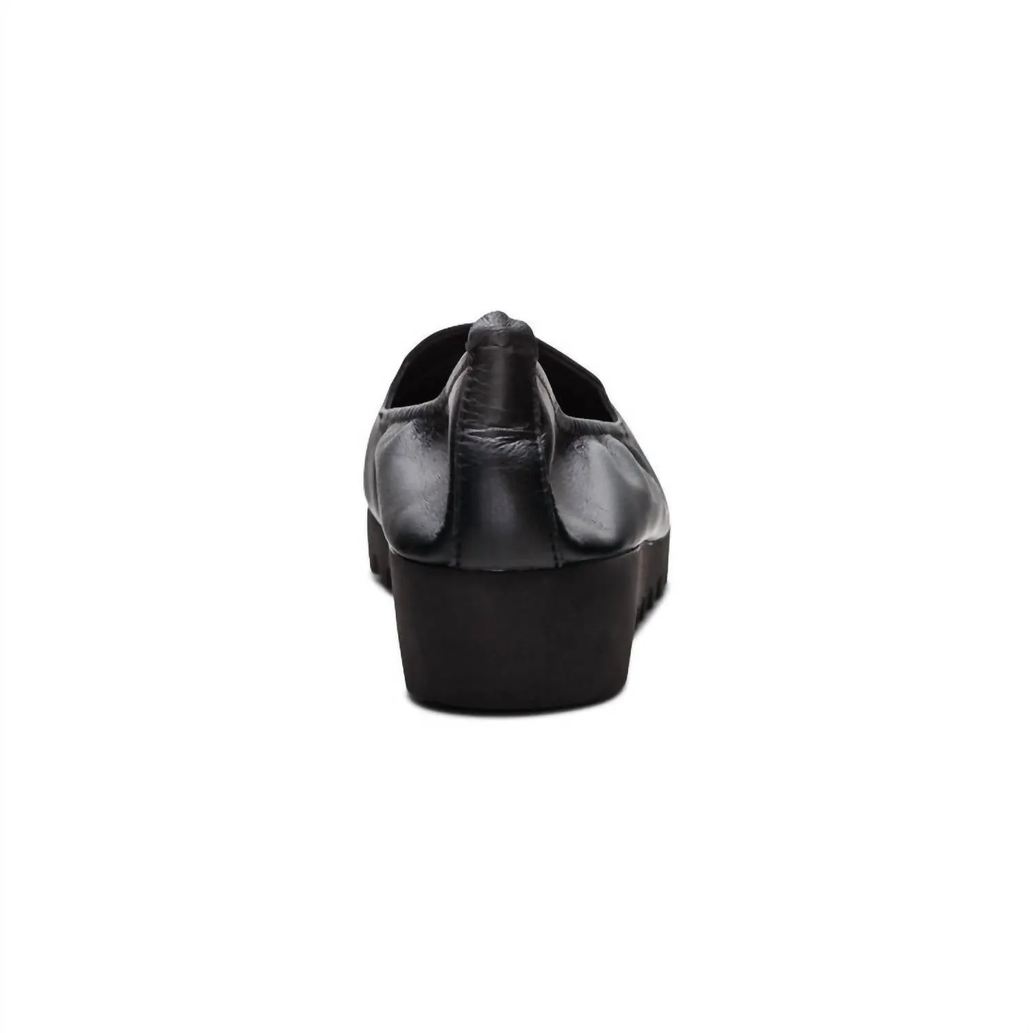 Women's Liz Arch Support Slip On Shoes In Black