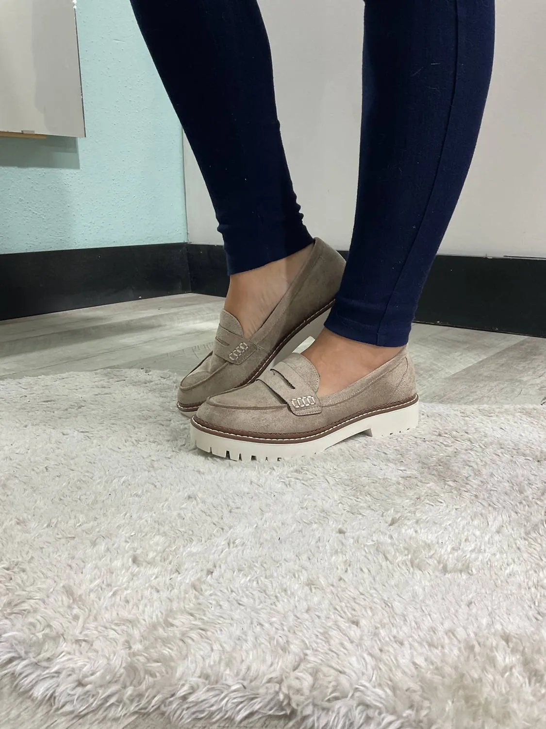 Women's Lug Loafer Shoes In Grey