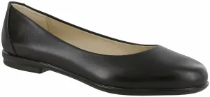 Women's Scenic Ballet Flat Shoes Medium In Black