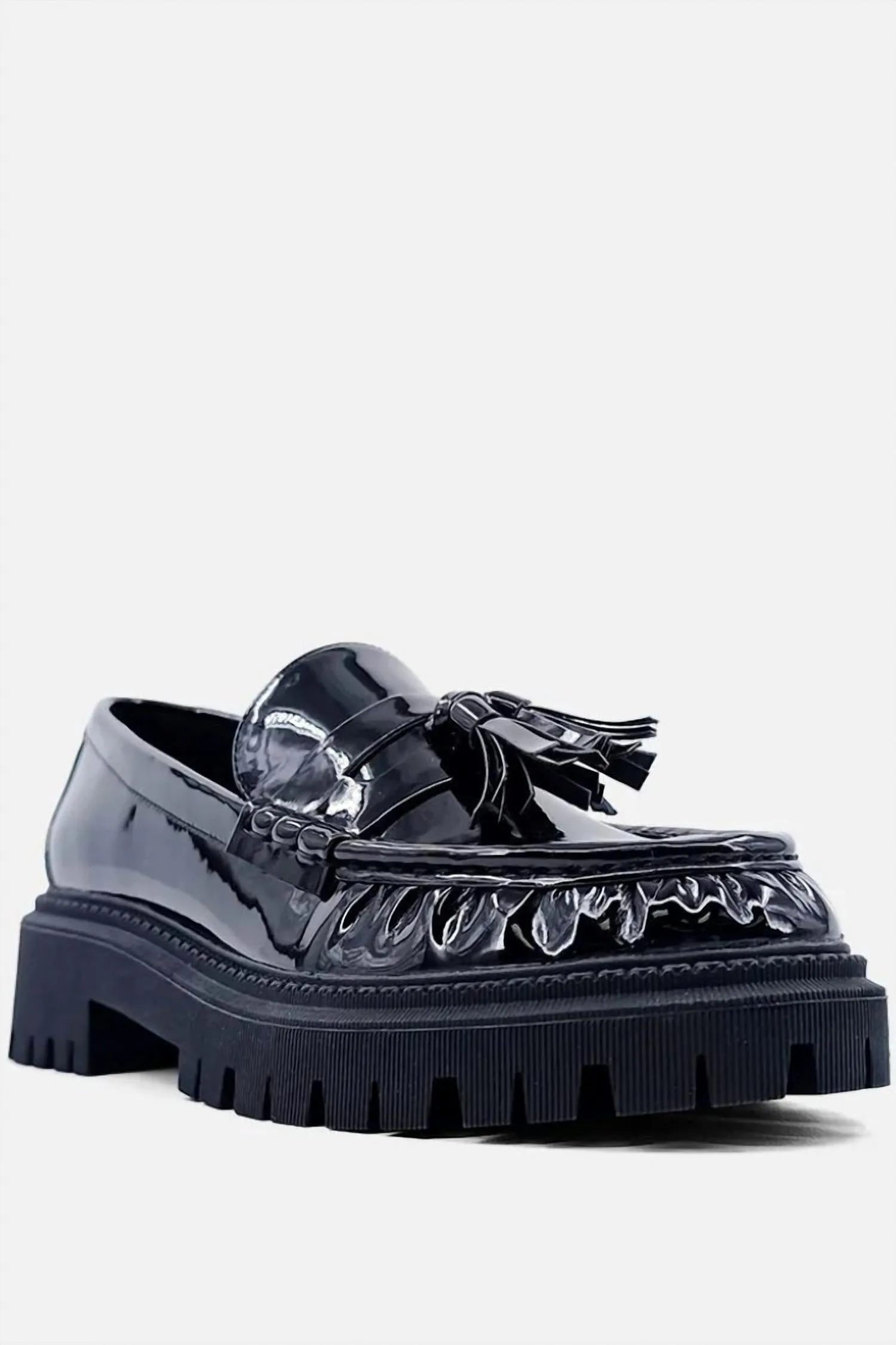 Women's Taylor Tassel Loafer In Black Patent