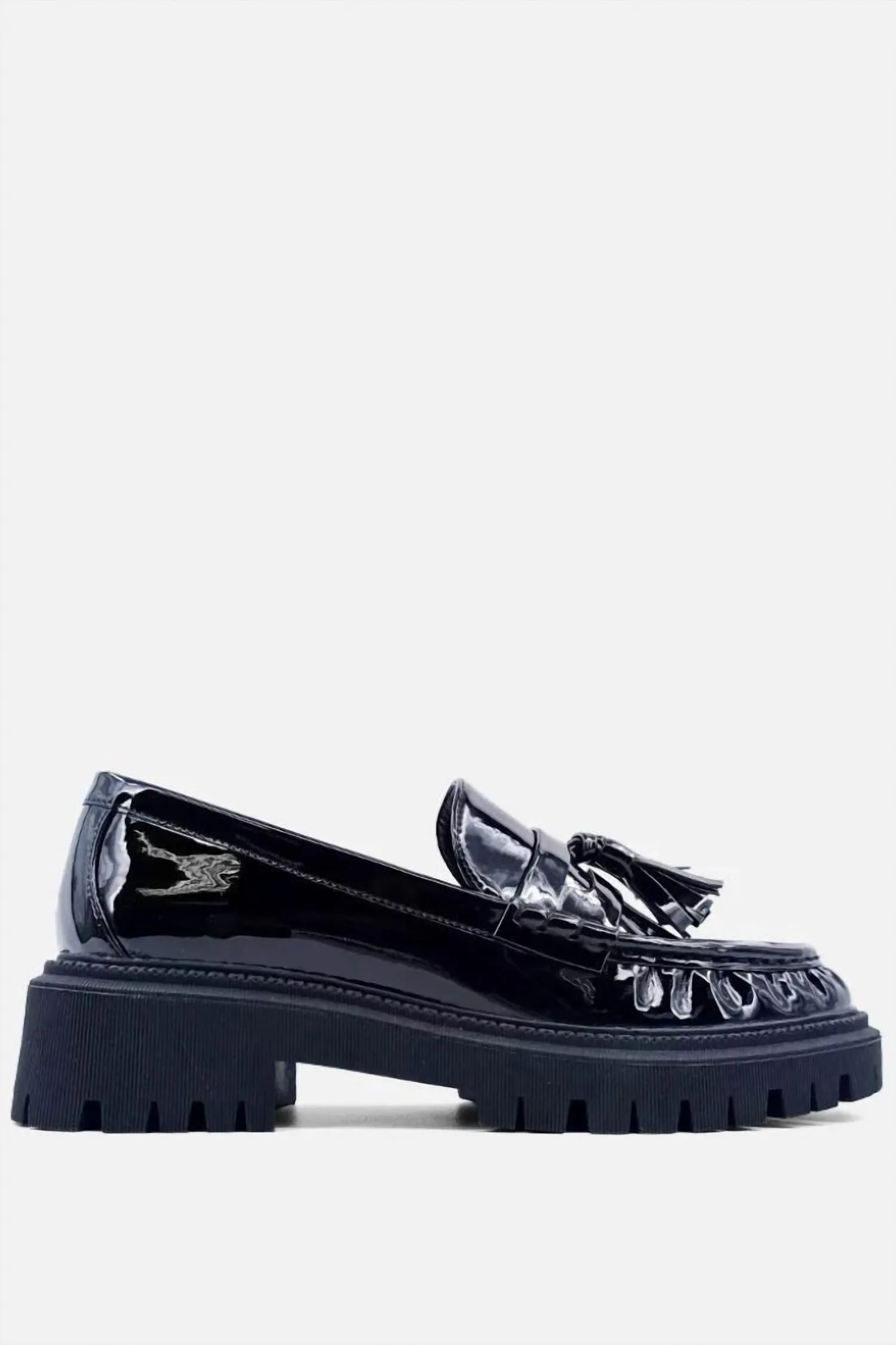 Women's Taylor Tassel Loafer In Black Patent