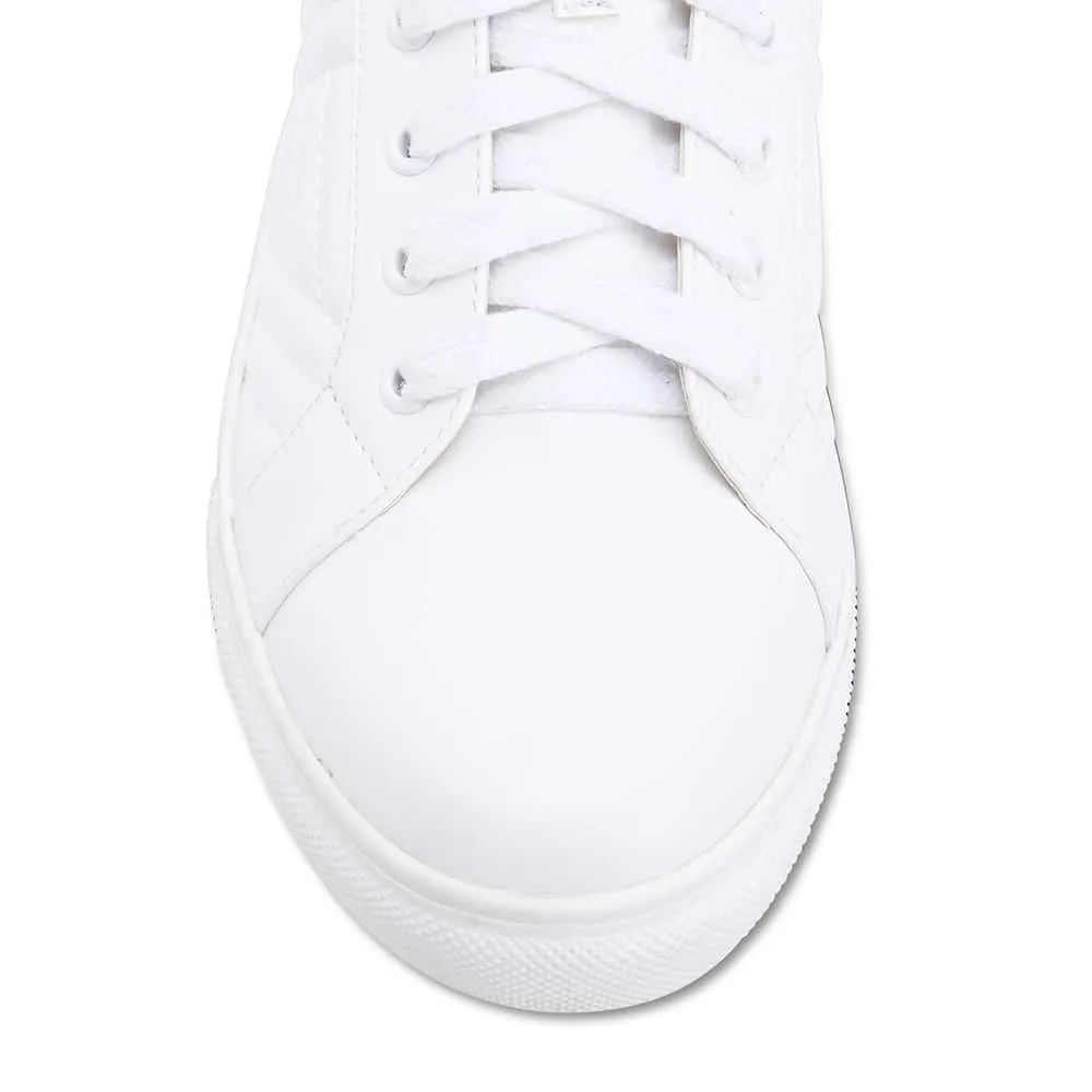 Wonder Sneaker in White